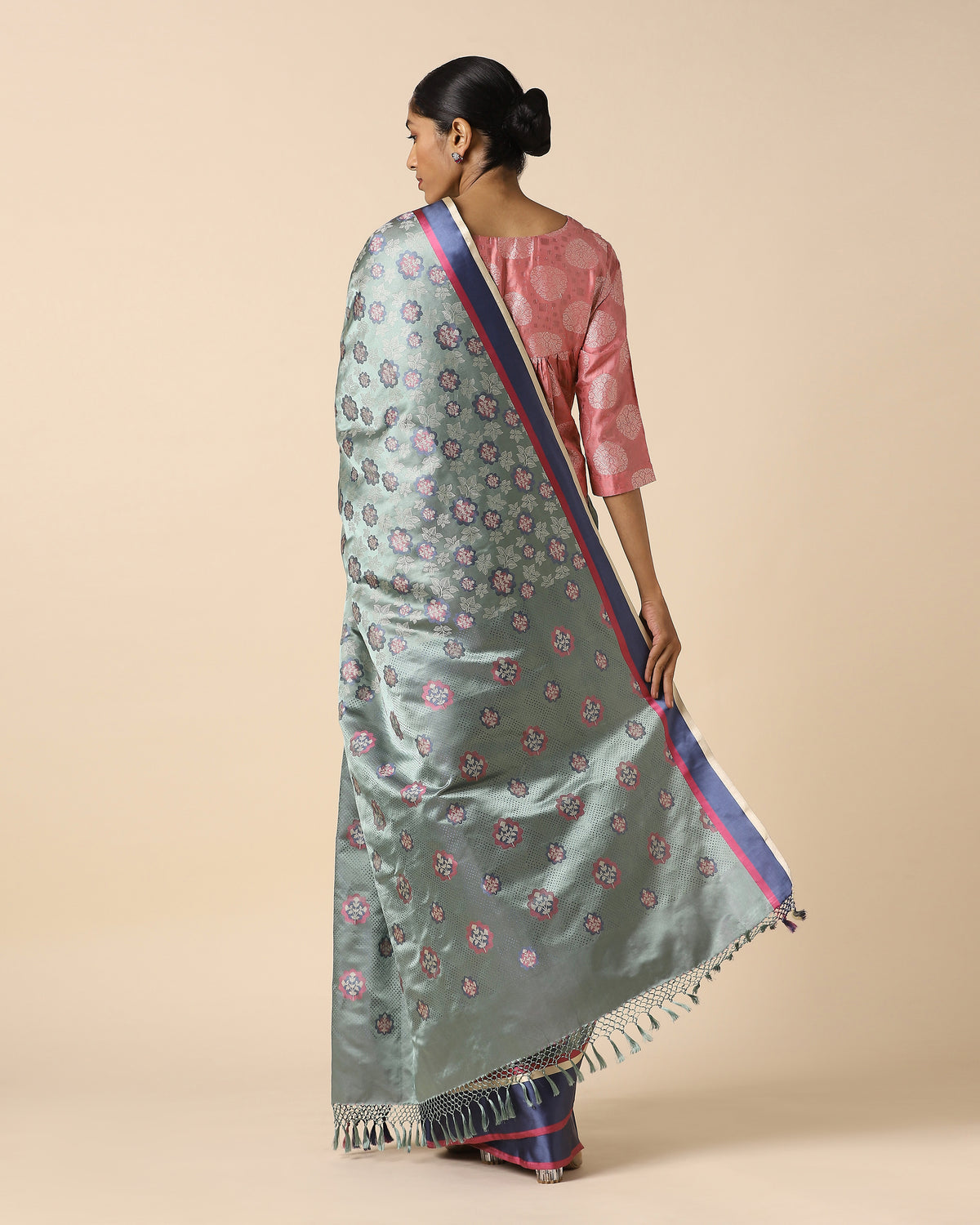 Seola Banarasi Tanchoi Silk Saree