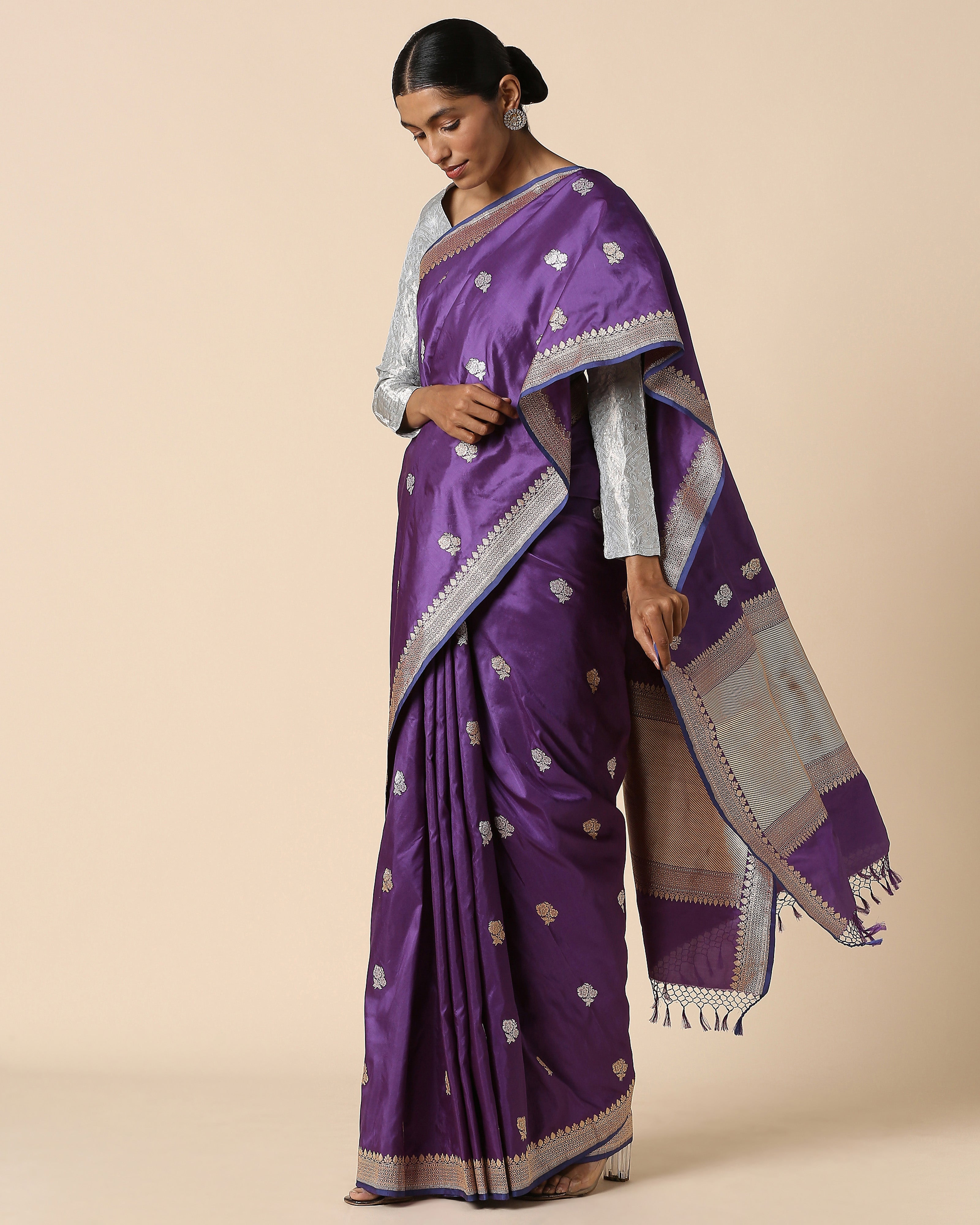 Bhavanya Banarasi Kadwa Silk Saree