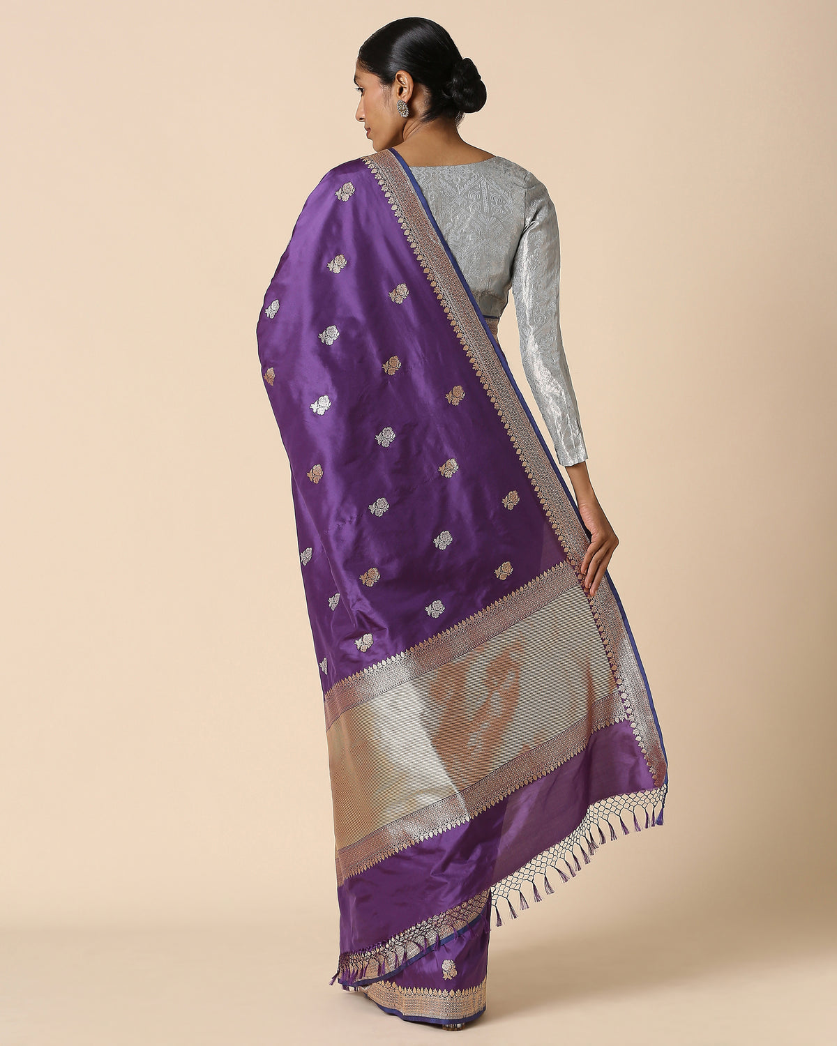 Bhavanya Banarasi Kadwa Silk Saree