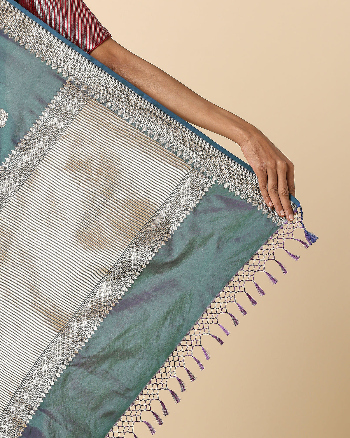 Bhavanya Banarasi Kadwa Silk Saree