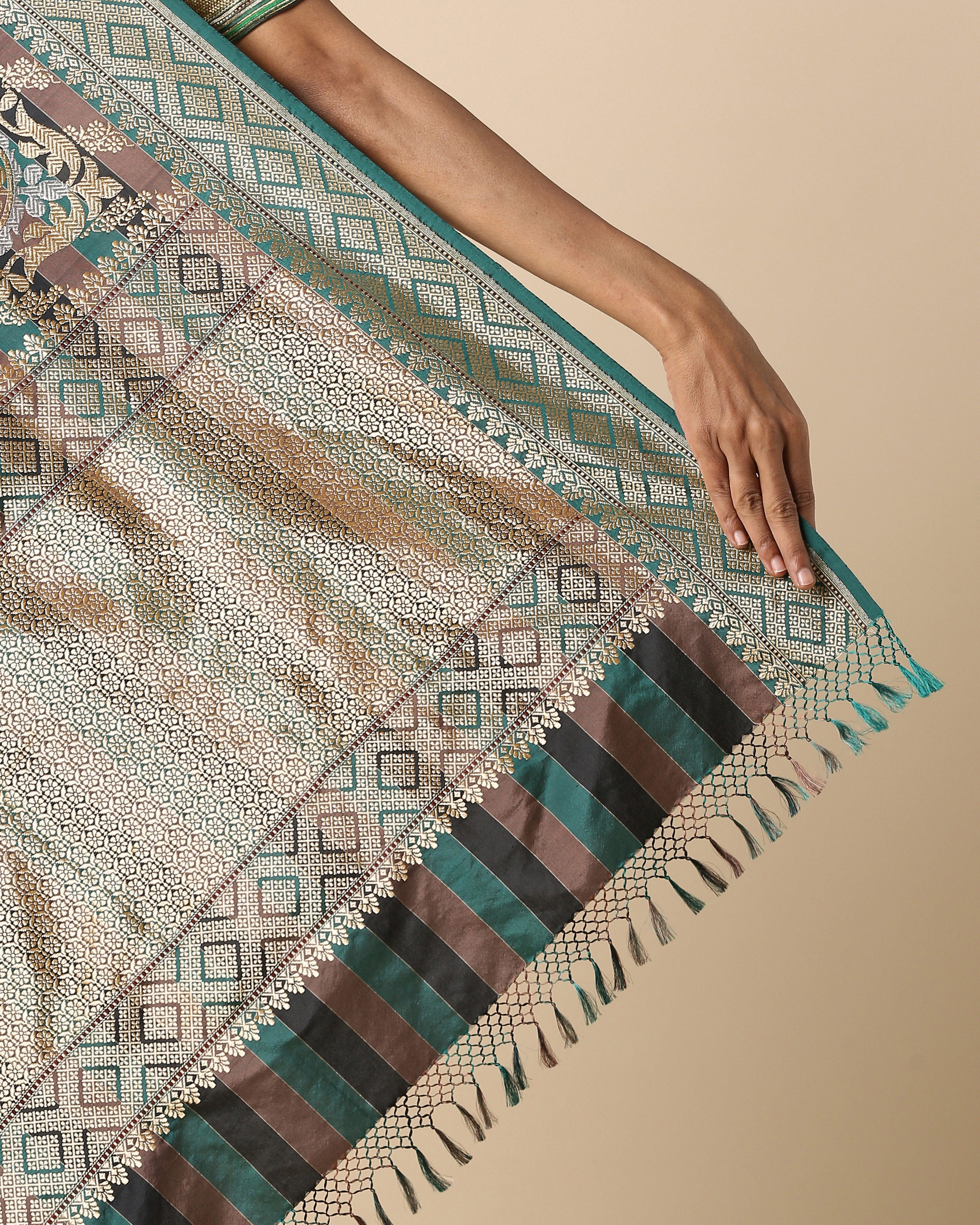 Samina Banarasi Kadwa Silk Saree