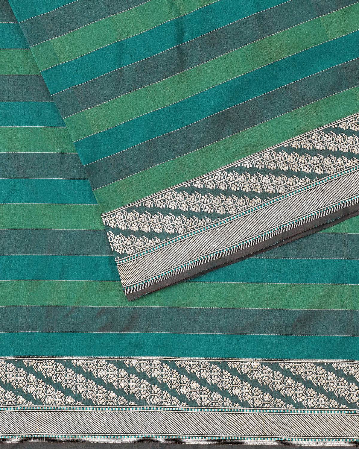 Bakhu Banarasi Kadwa Silk Saree