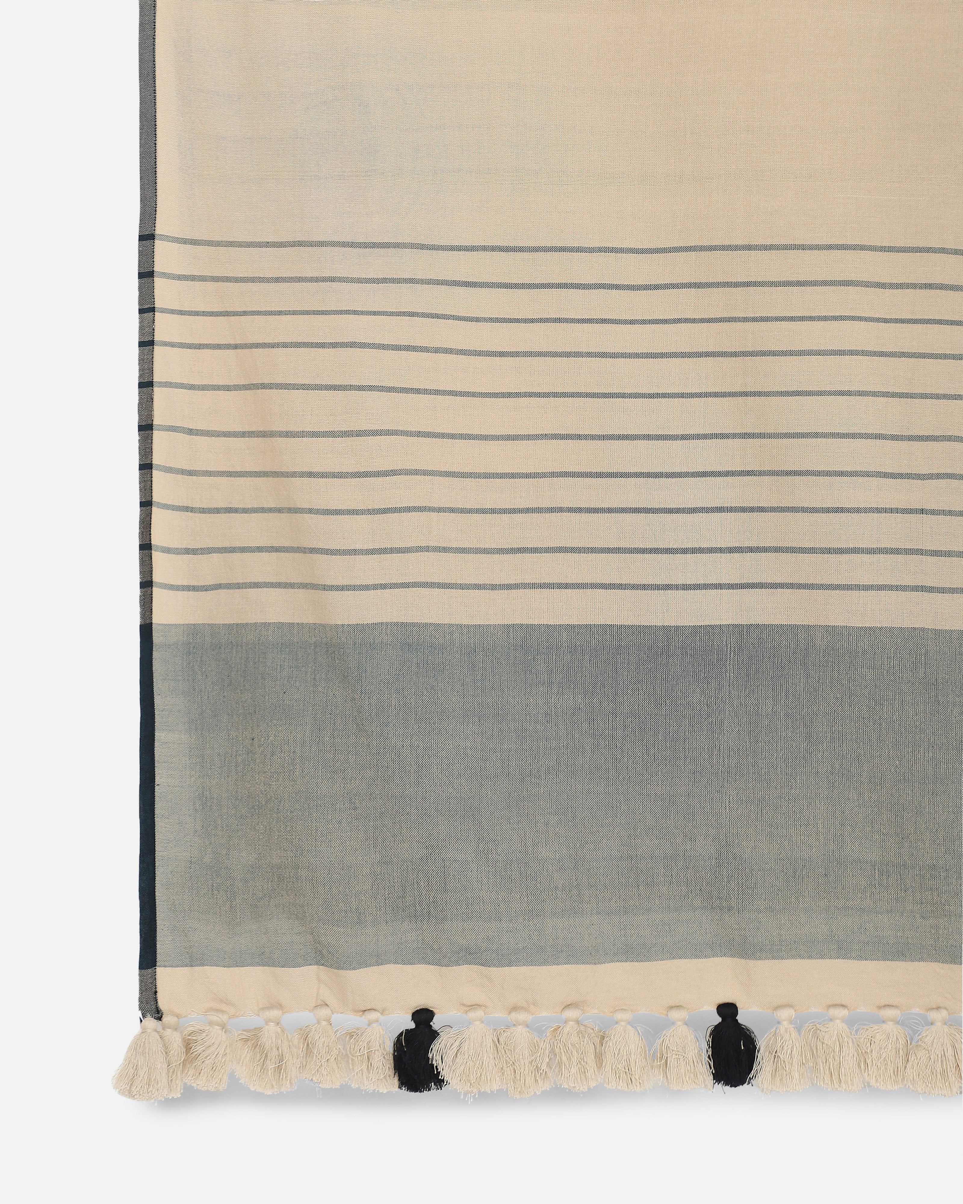Megh Bhujodi Extra Weft Cotton Bedcover