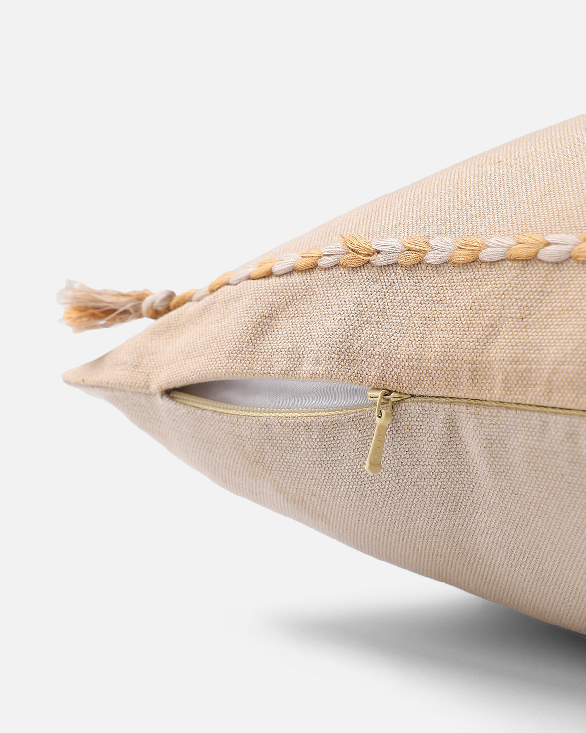 Sano Bhujodi Extra Weft Cotton Cushion Cover