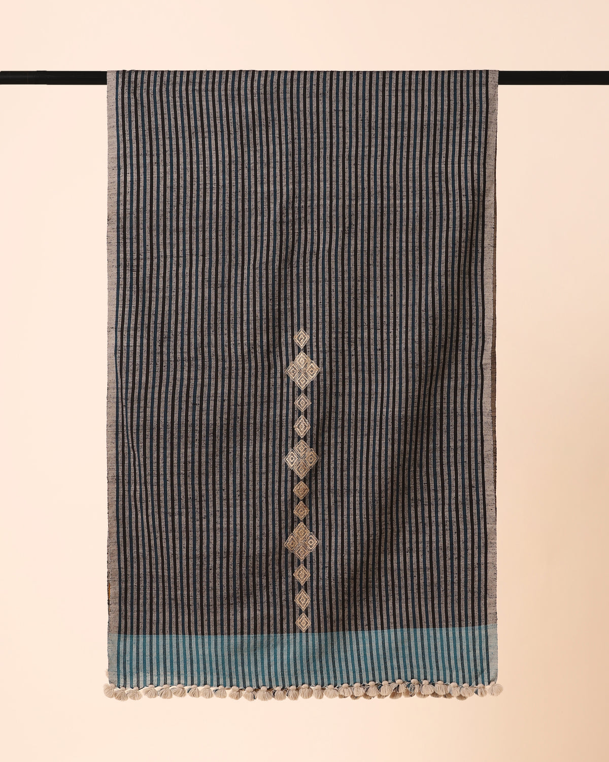 Raharki Bhujodi Extra Weft Wool Silk Stole