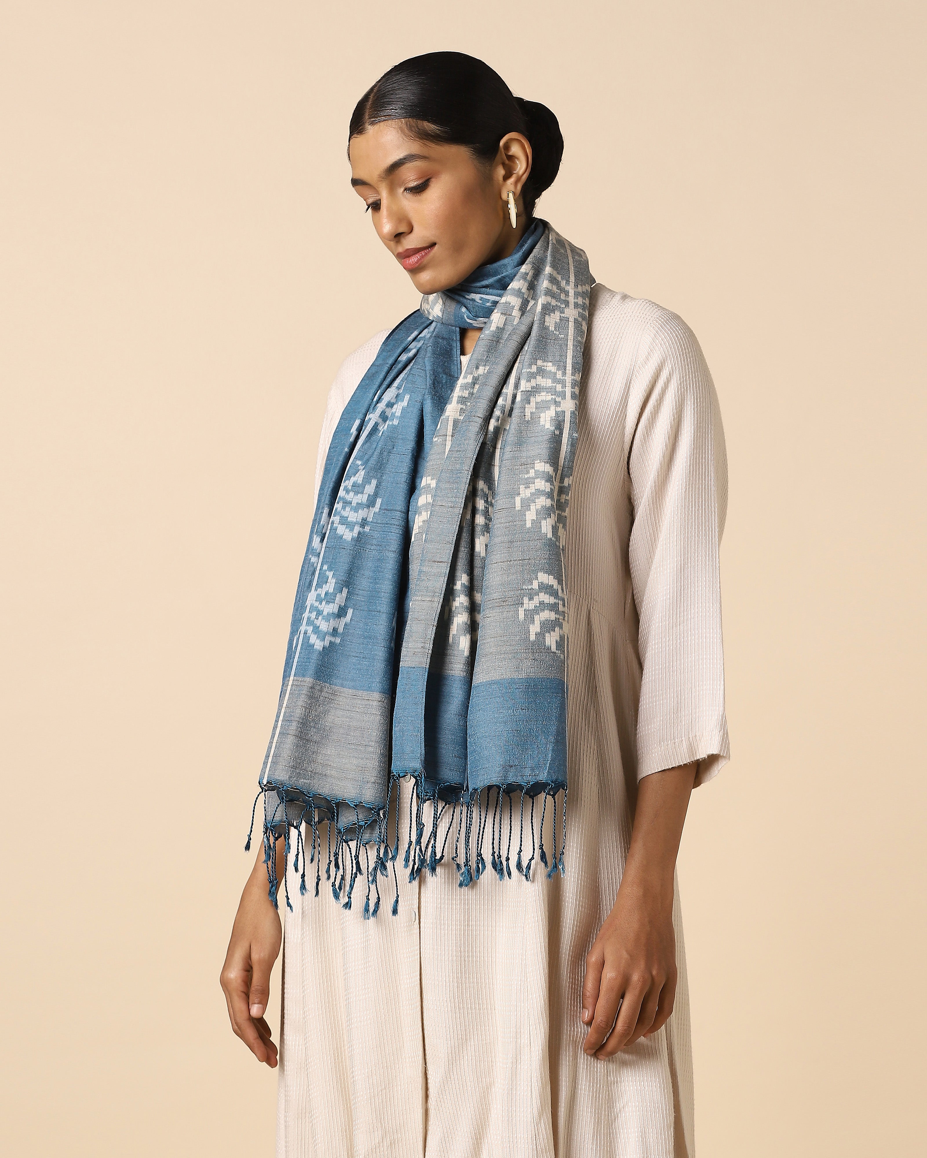 Panna Pochampally Warp Ikat Silk Stole