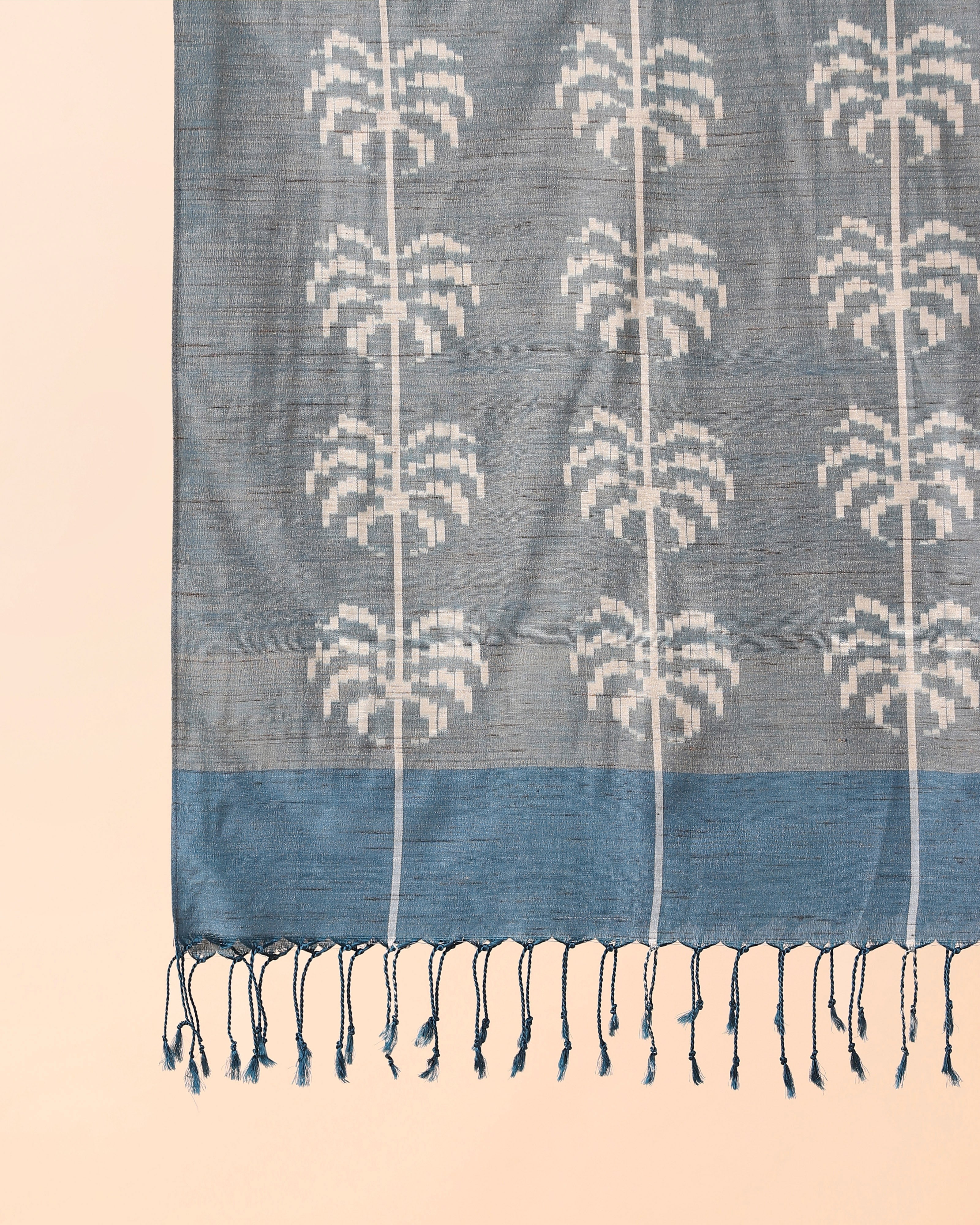 Panna Pochampally Warp Ikat Silk Stole