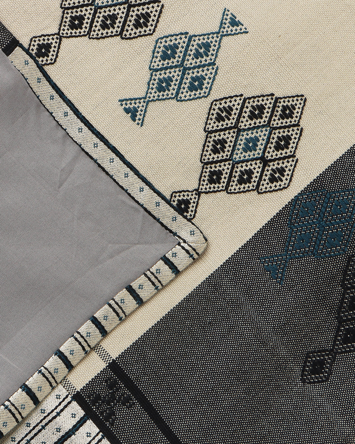 Muhim Bhujodi Extra Weft Cotton Table Runner