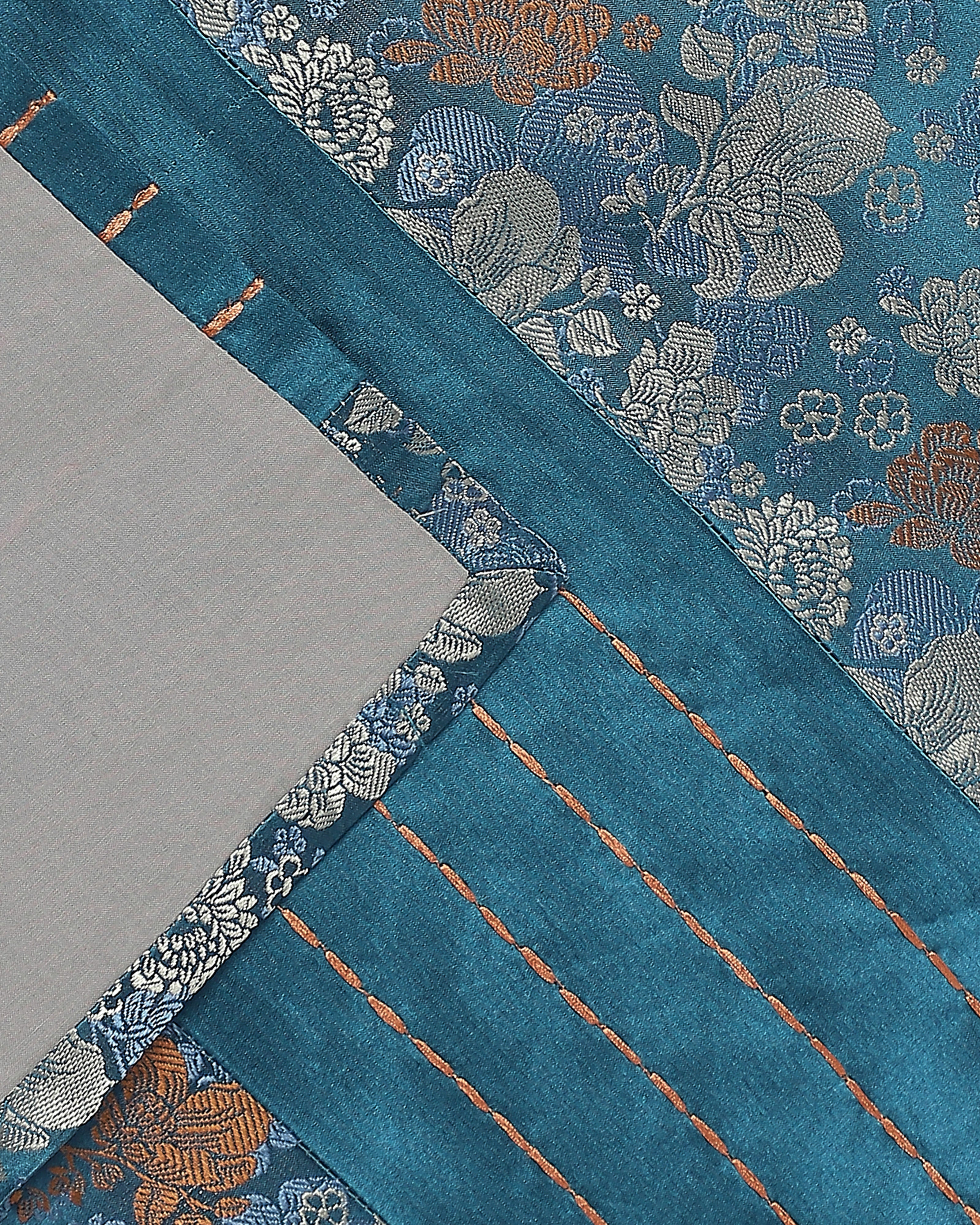 Geon Banarasi Tanchoi Silk Table Runner