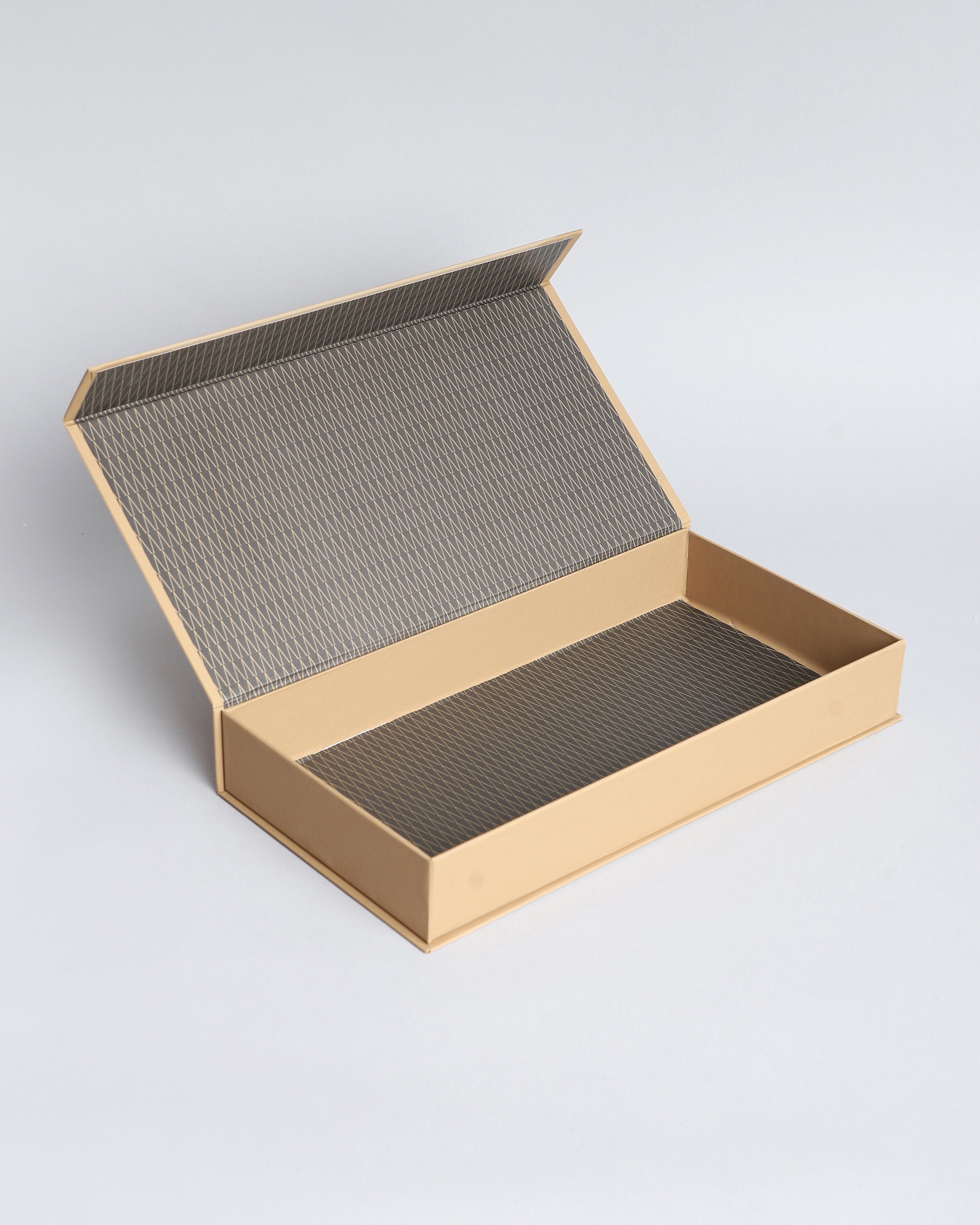 Rectangular Magnetic Lid Gift Box - Large