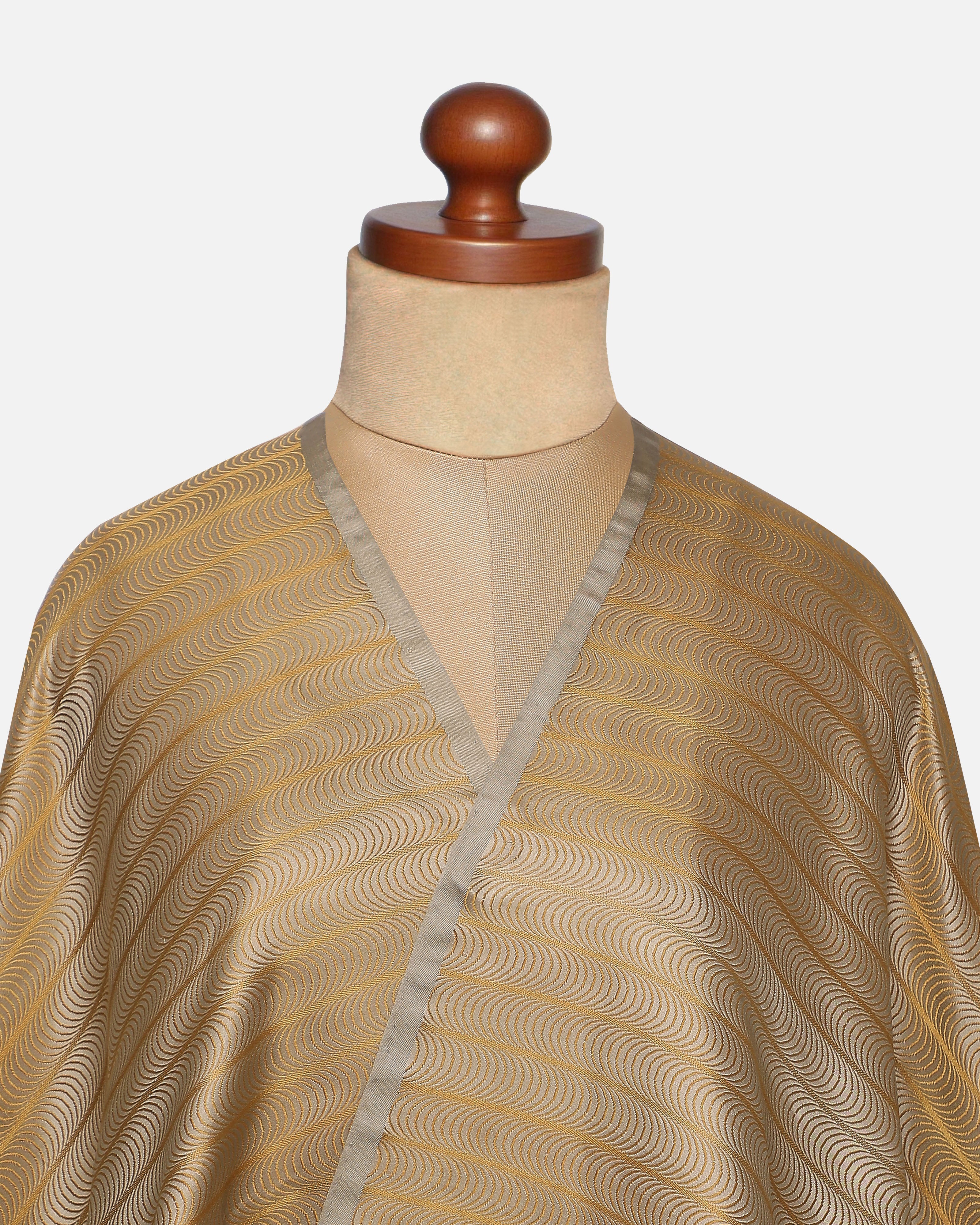 Mala Banarasi Tanchoi Silk Suit Fabric