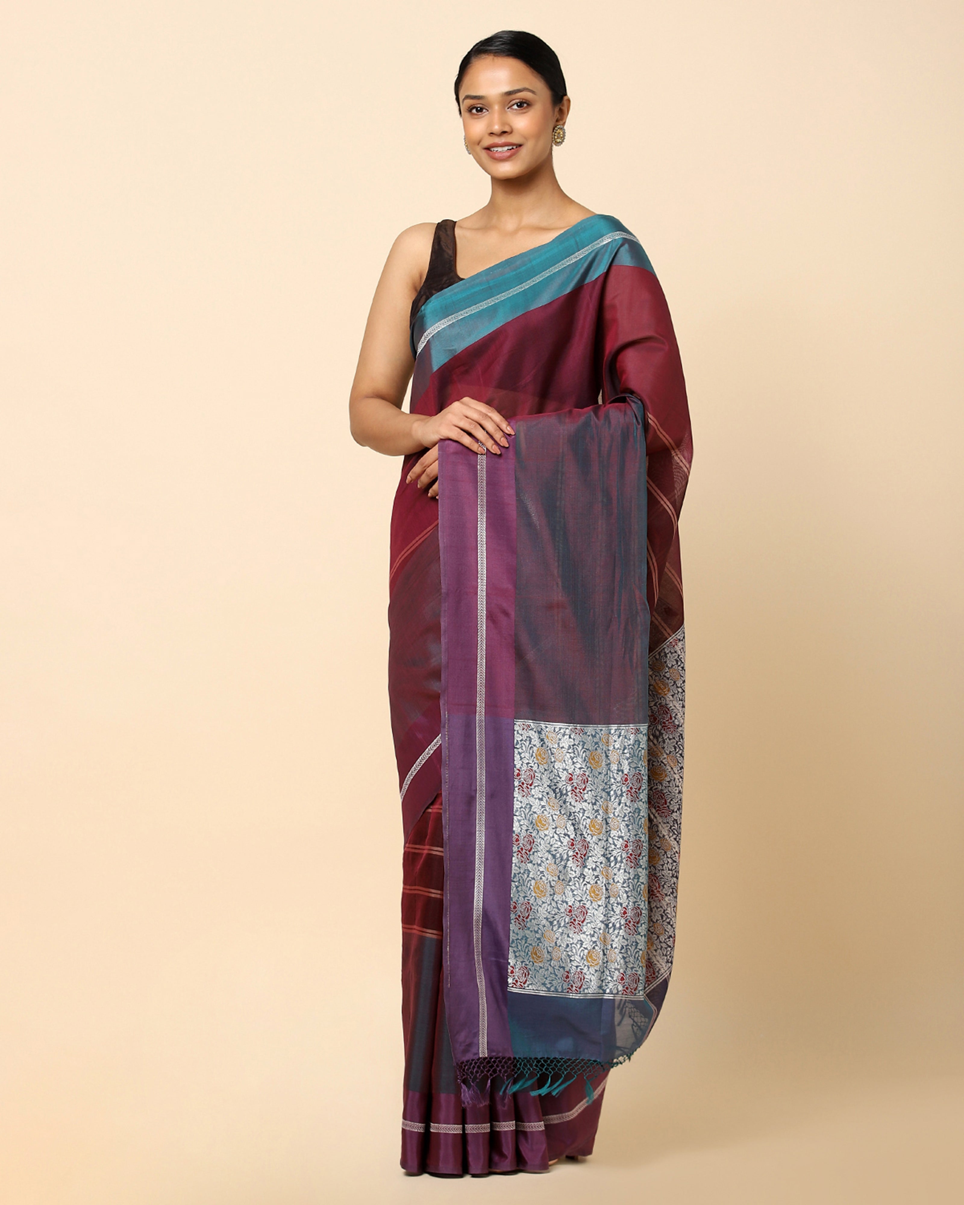 Black plain silk cotton saree with blouse - Rajshri Fashions - 2291814