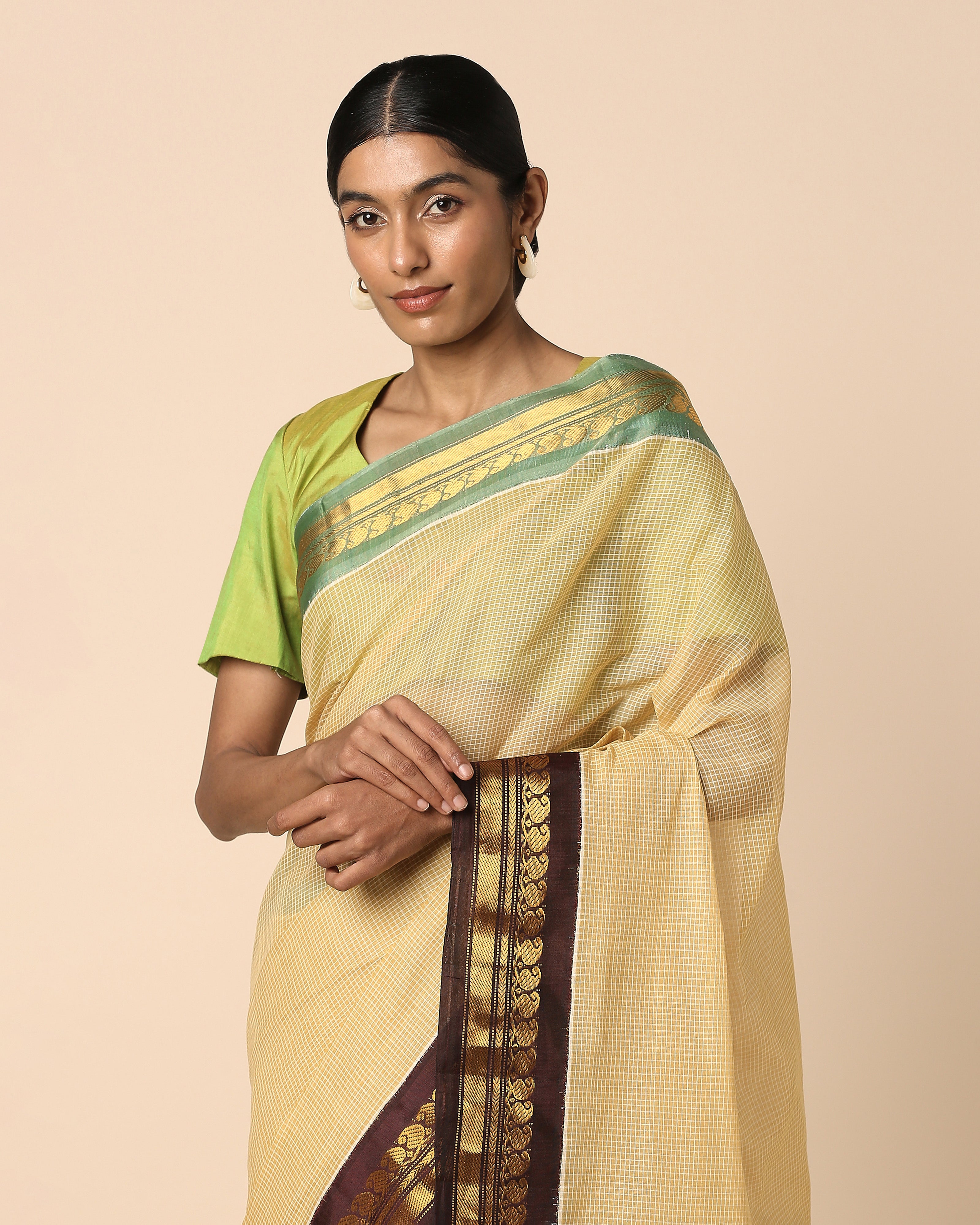 Maham Gadwal Kuttu Weave Cotton Silk Saree