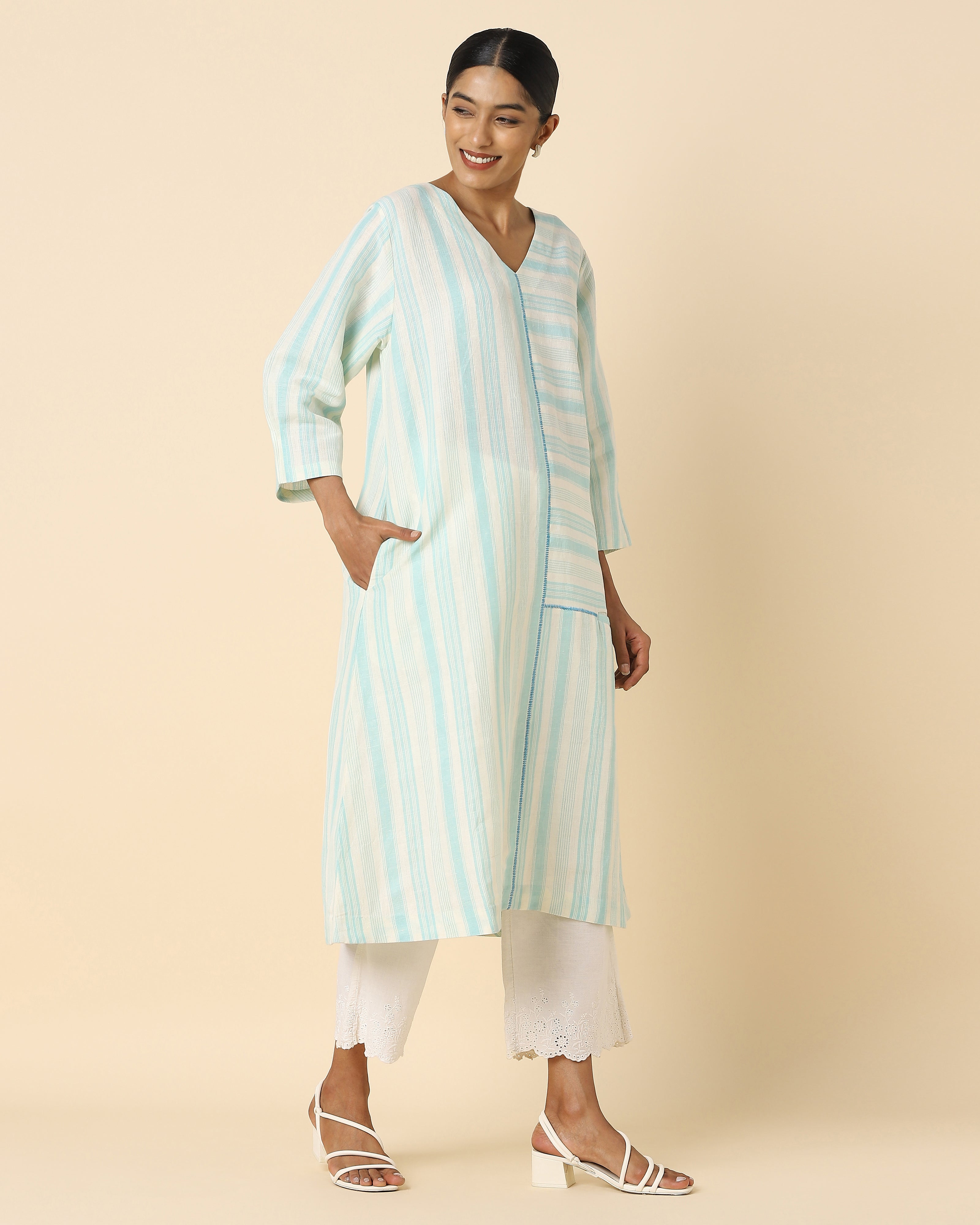 Elsa Bhujodi Plain Weave Cotton Women's Kurta