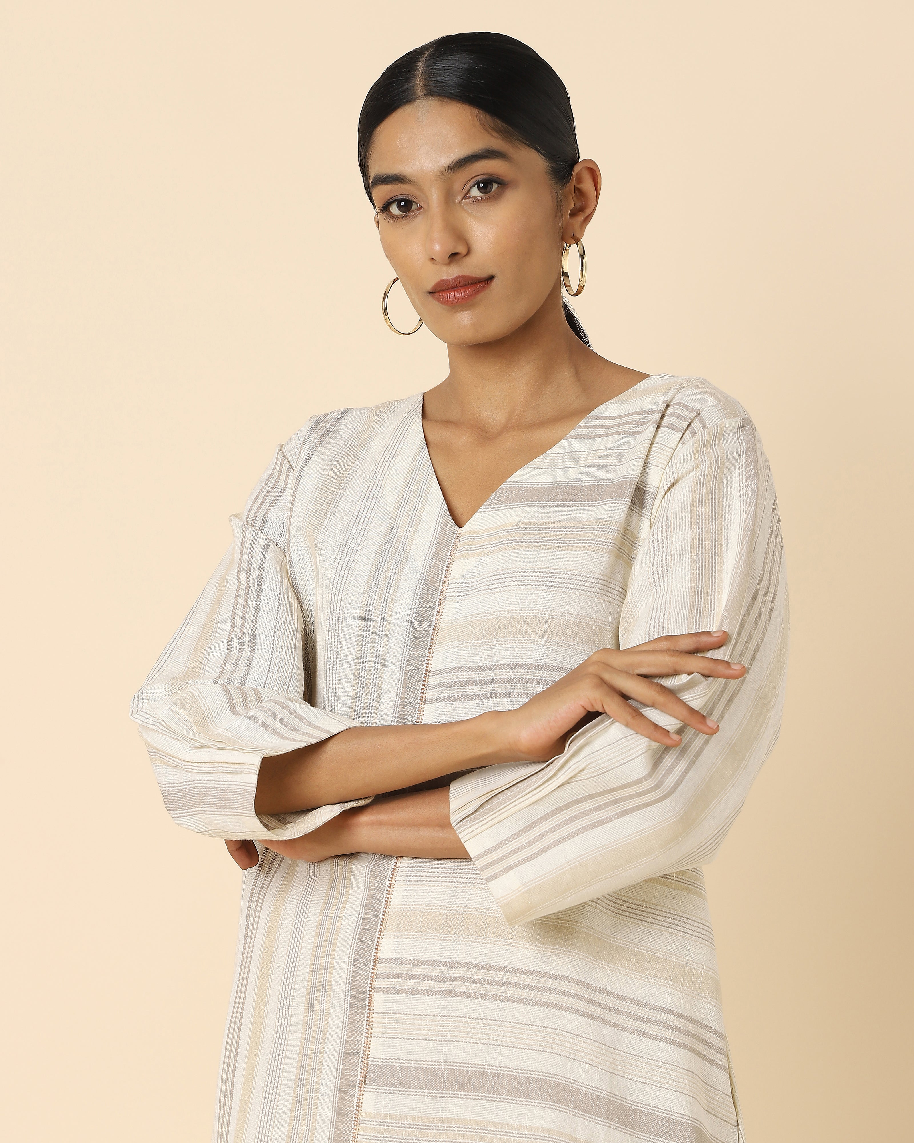 Elsa Bhujodi Plain Weave Cotton Women's Kurta