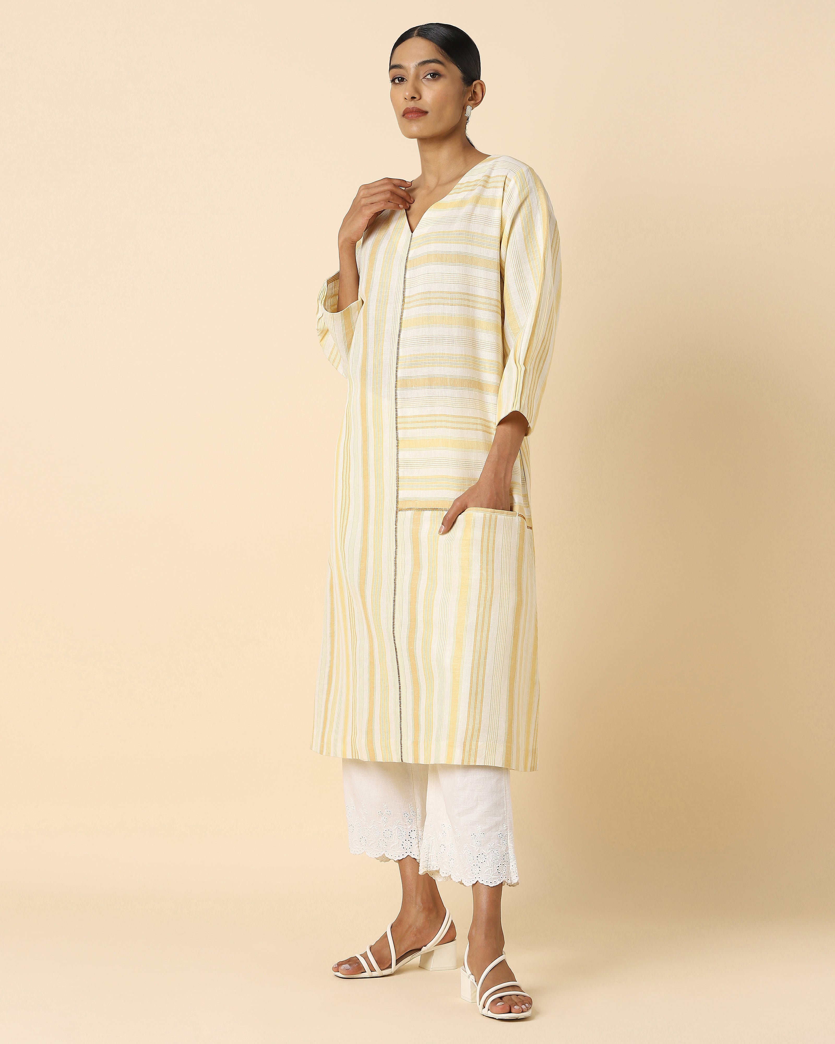 Elsa Bhujodi Plain Weave Cotton Women's Kurta