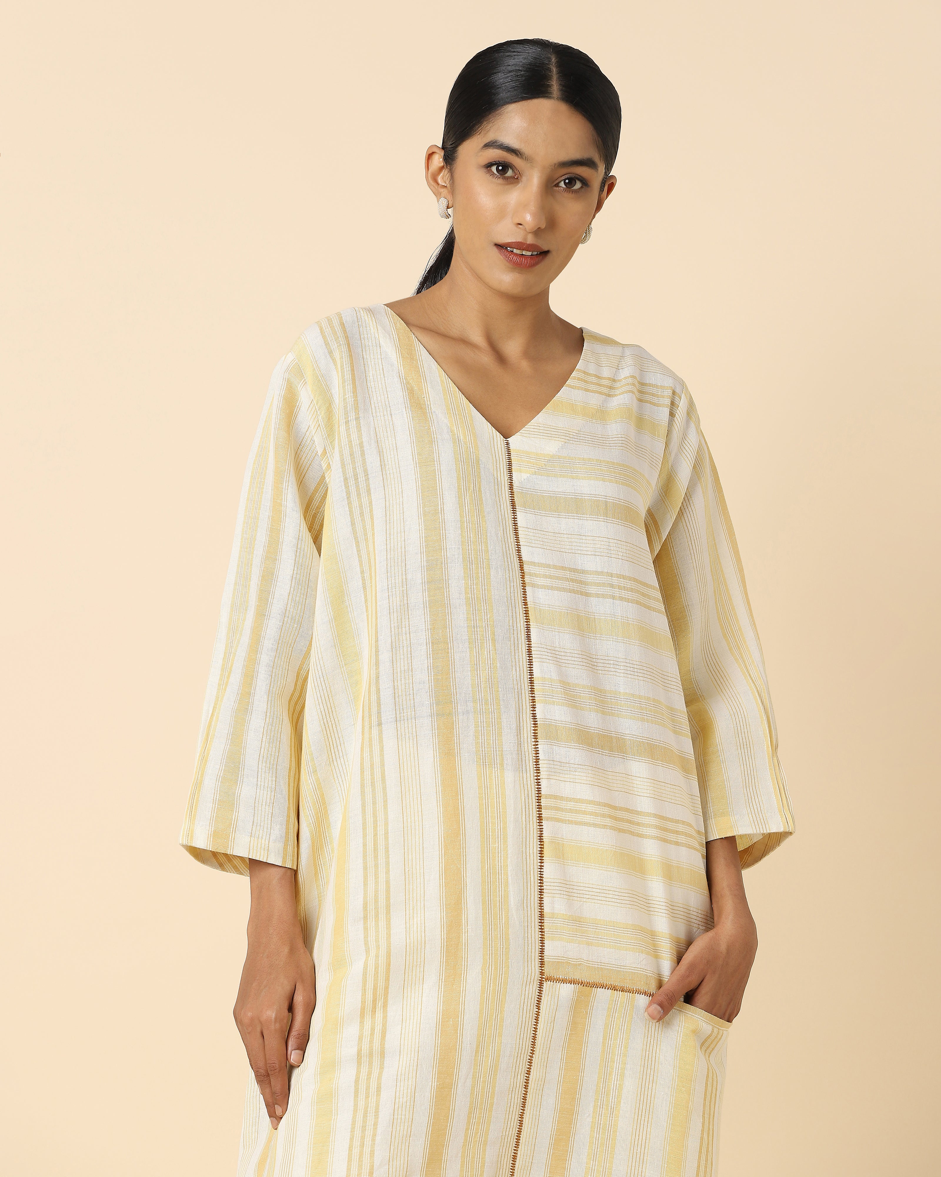 Elsa Bhujodi Plain Weave Cotton Women's Kurta