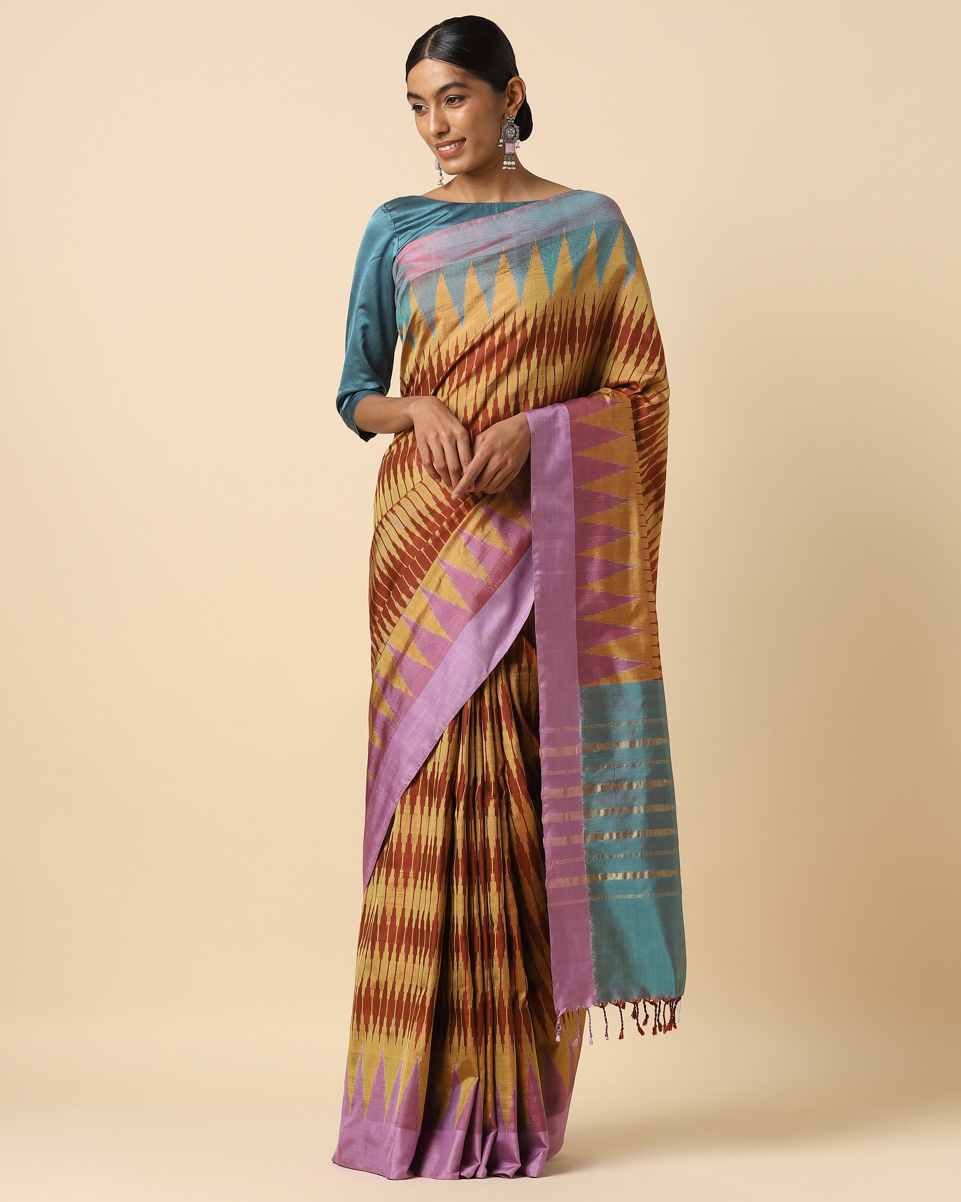 Aabirah Pochampally Weft Ikat Silk Saree