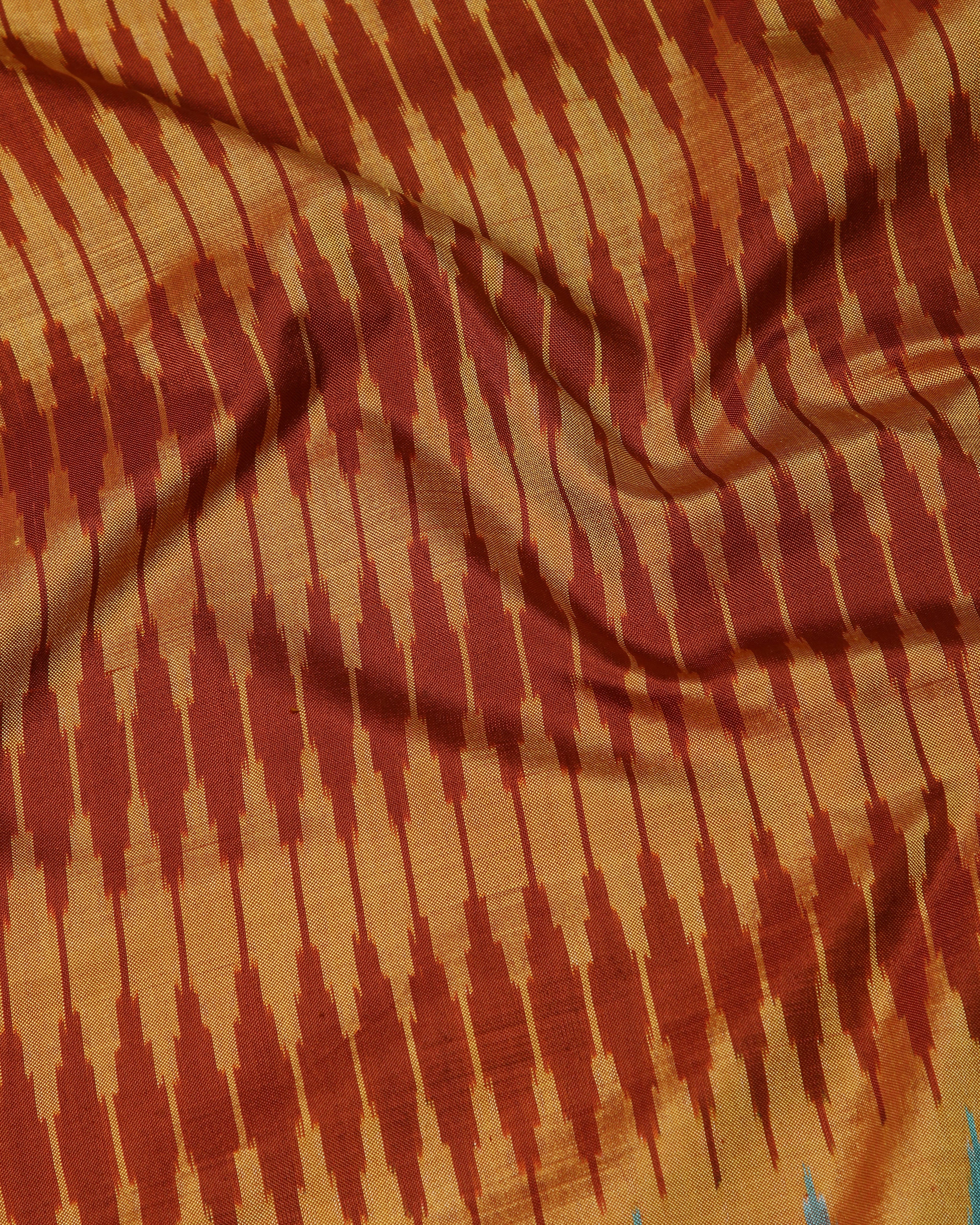 Aabirah Pochampally Weft Ikat Silk Saree