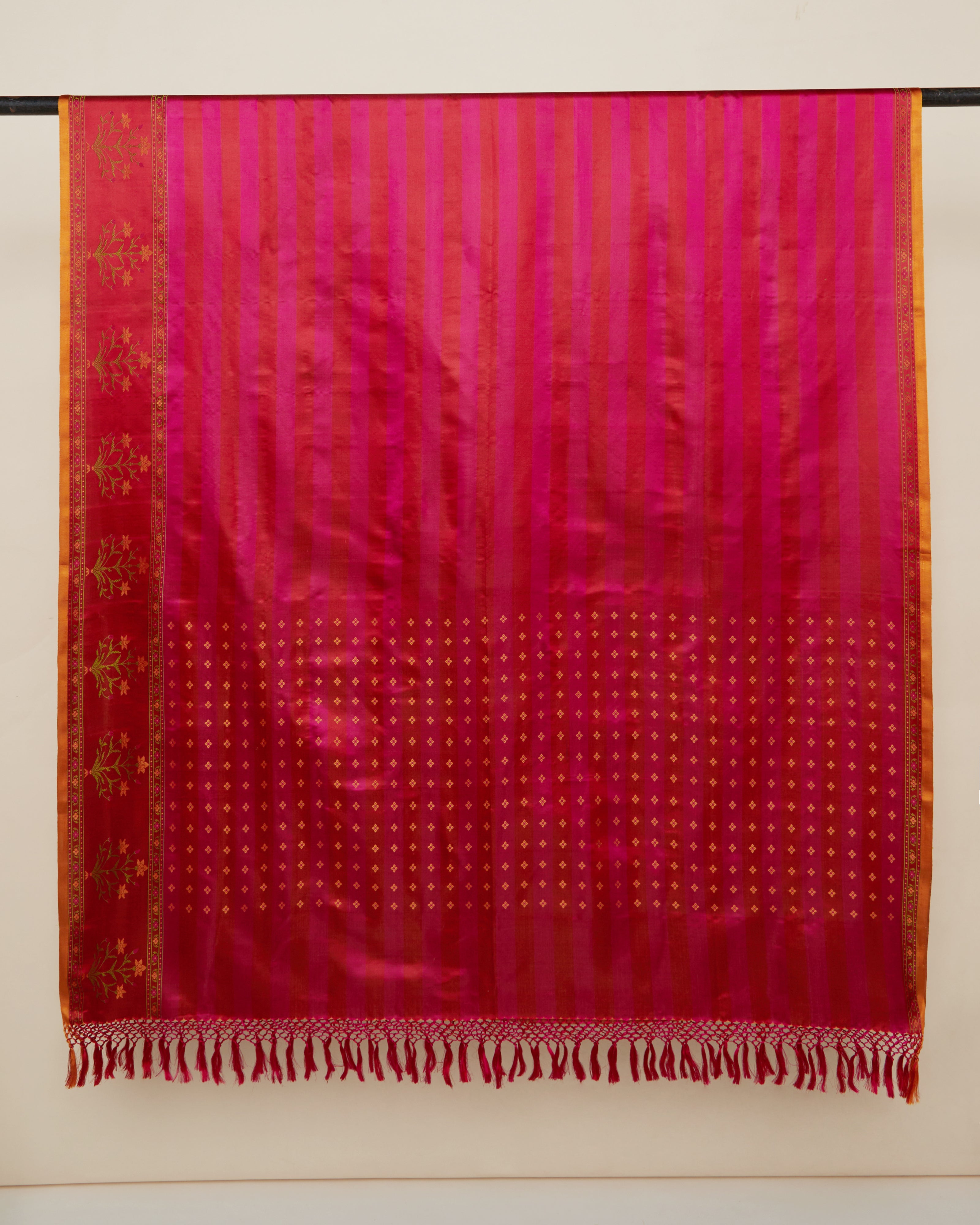 Ghamza Tanchoi Silk Dupatta