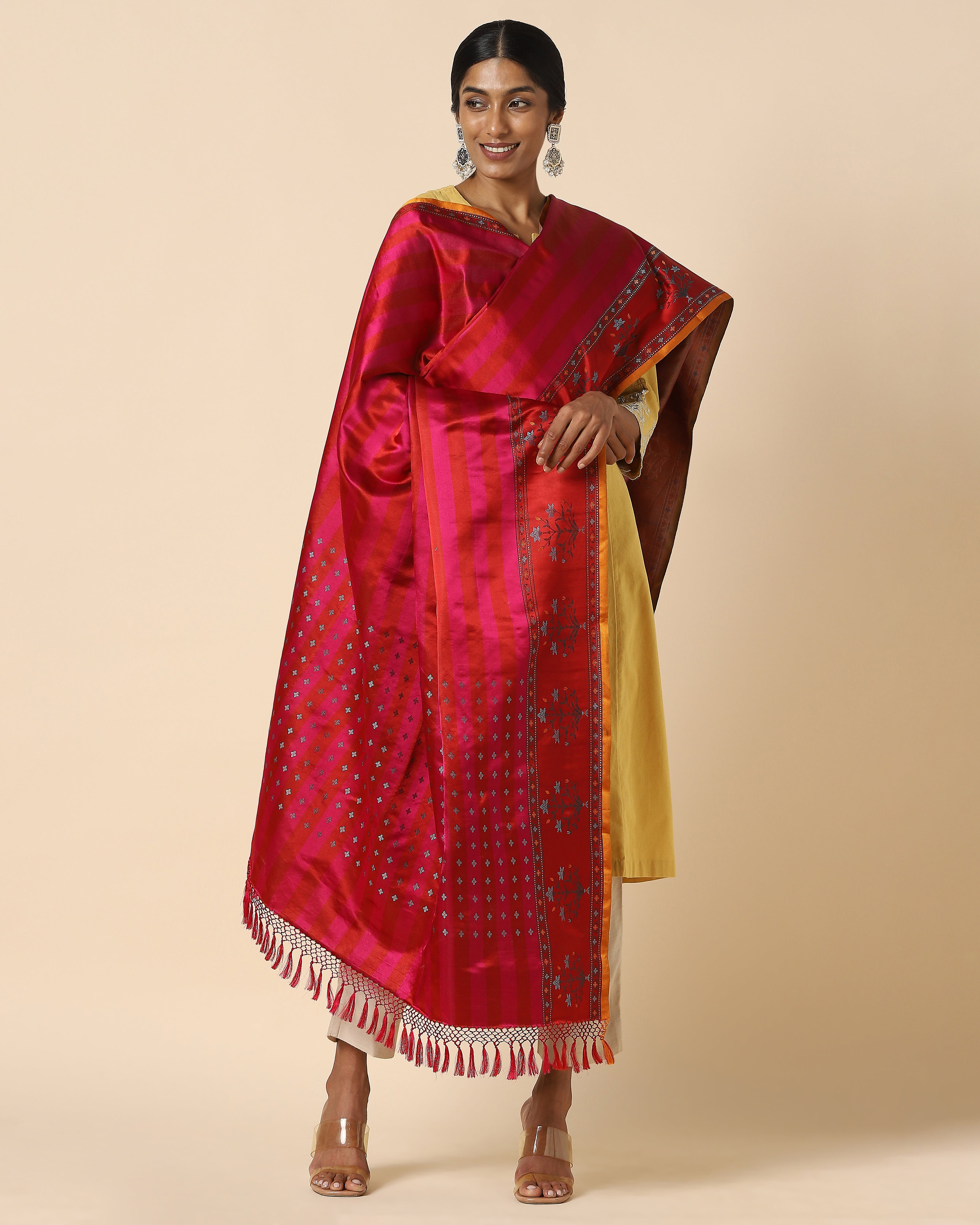 Ghamza Tanchoi Silk Dupatta