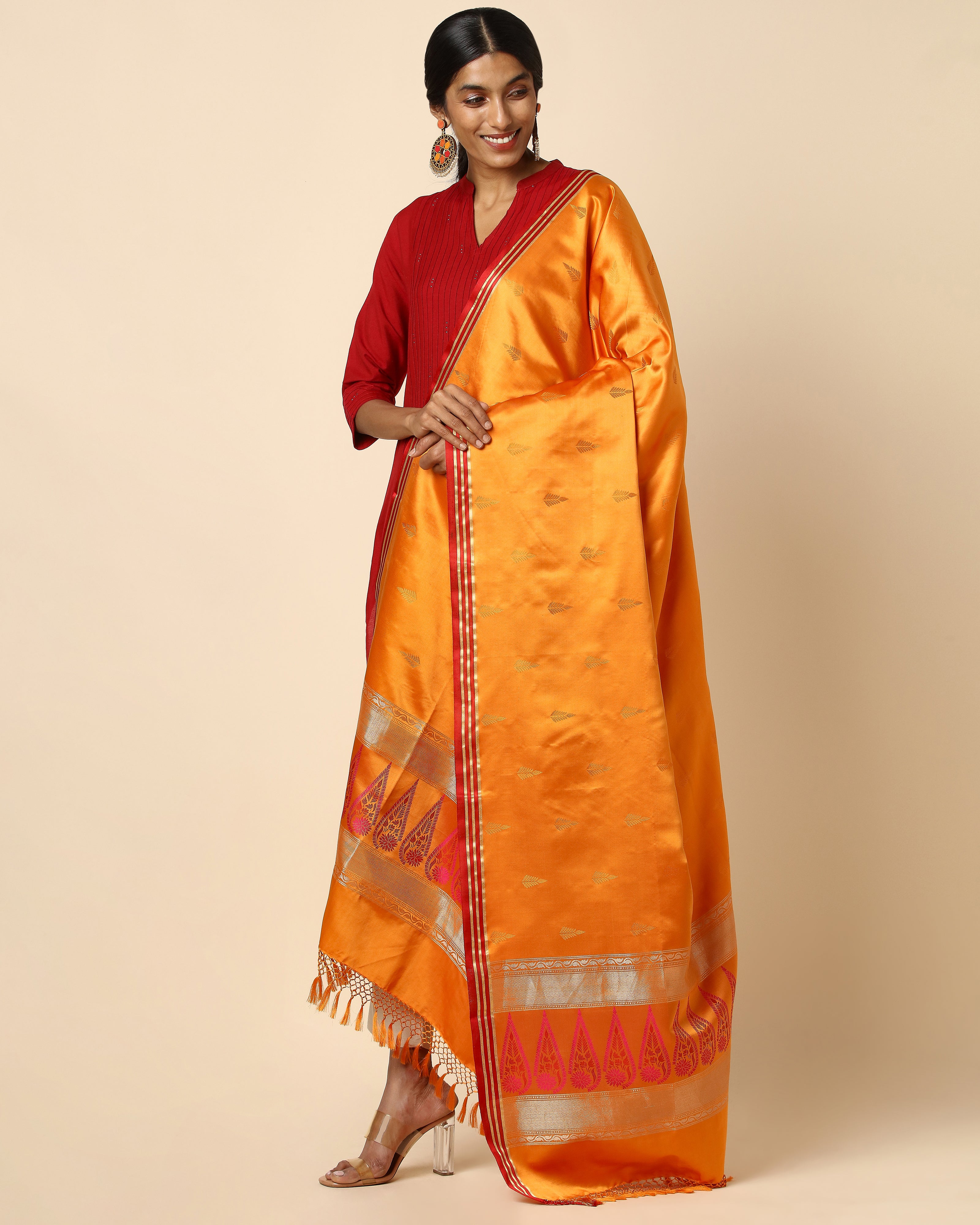 Saisha Tanchoi Silk Dupatta