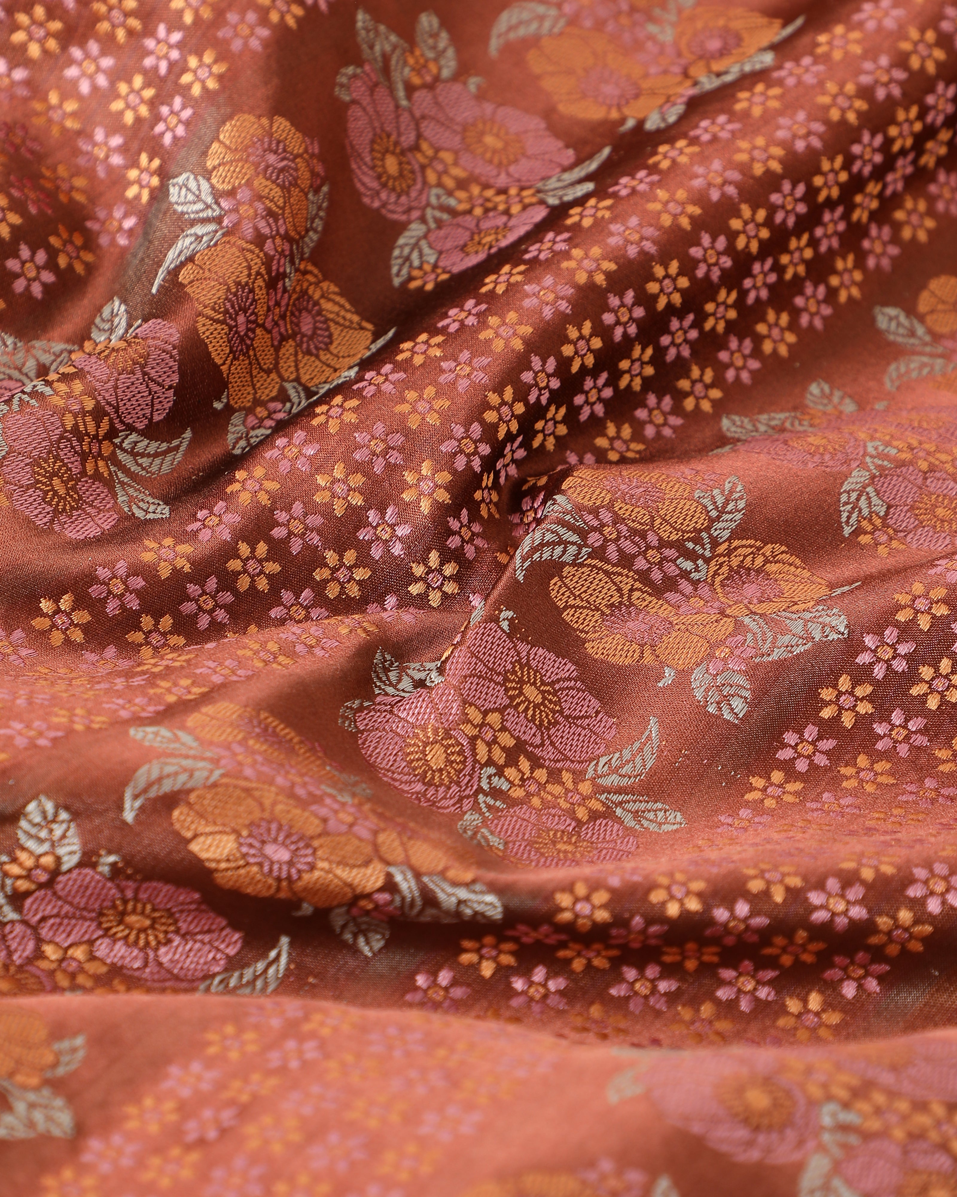 Manjri Tanchoi Silk Saree