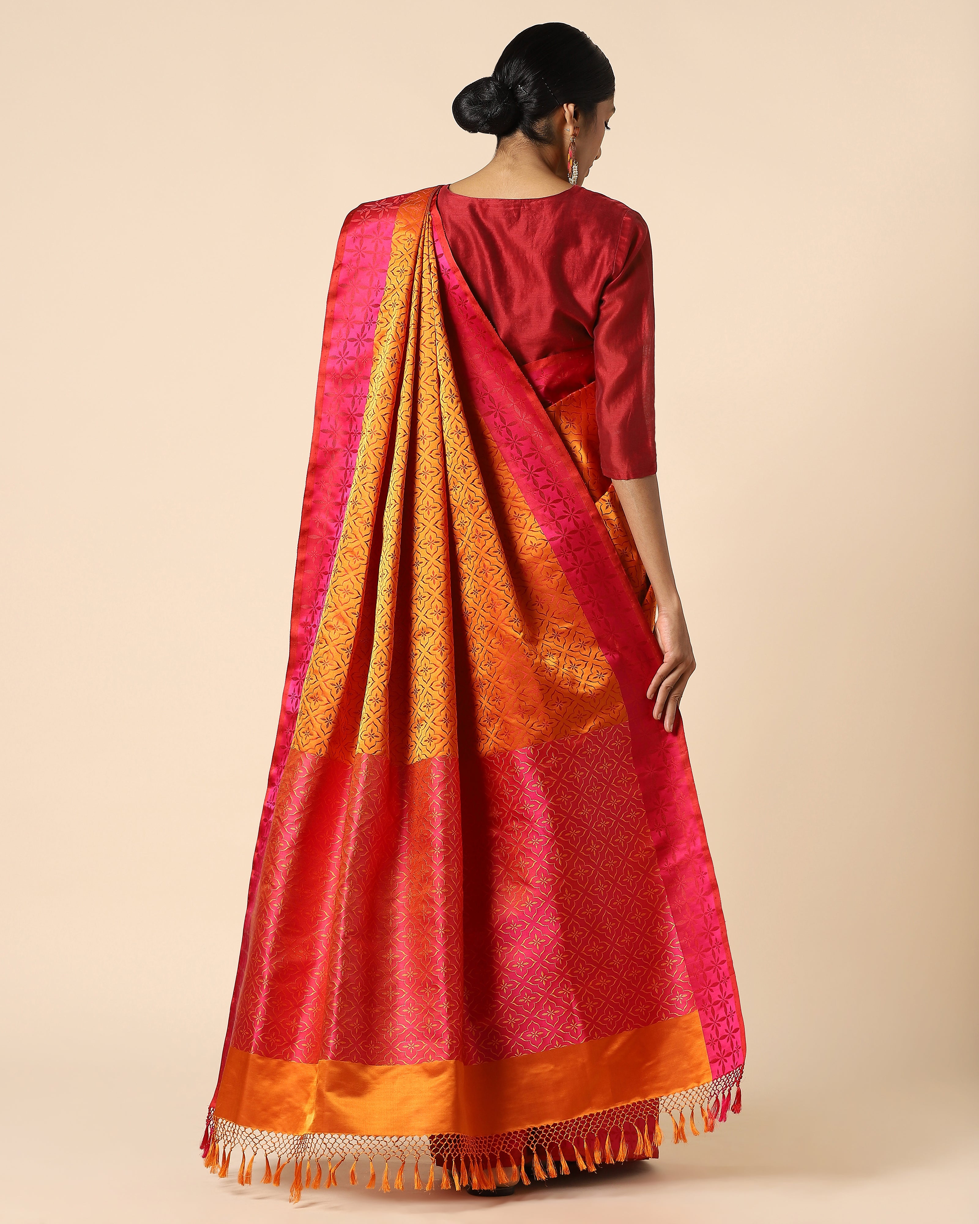 Uzma Tanchoi Silk Saree