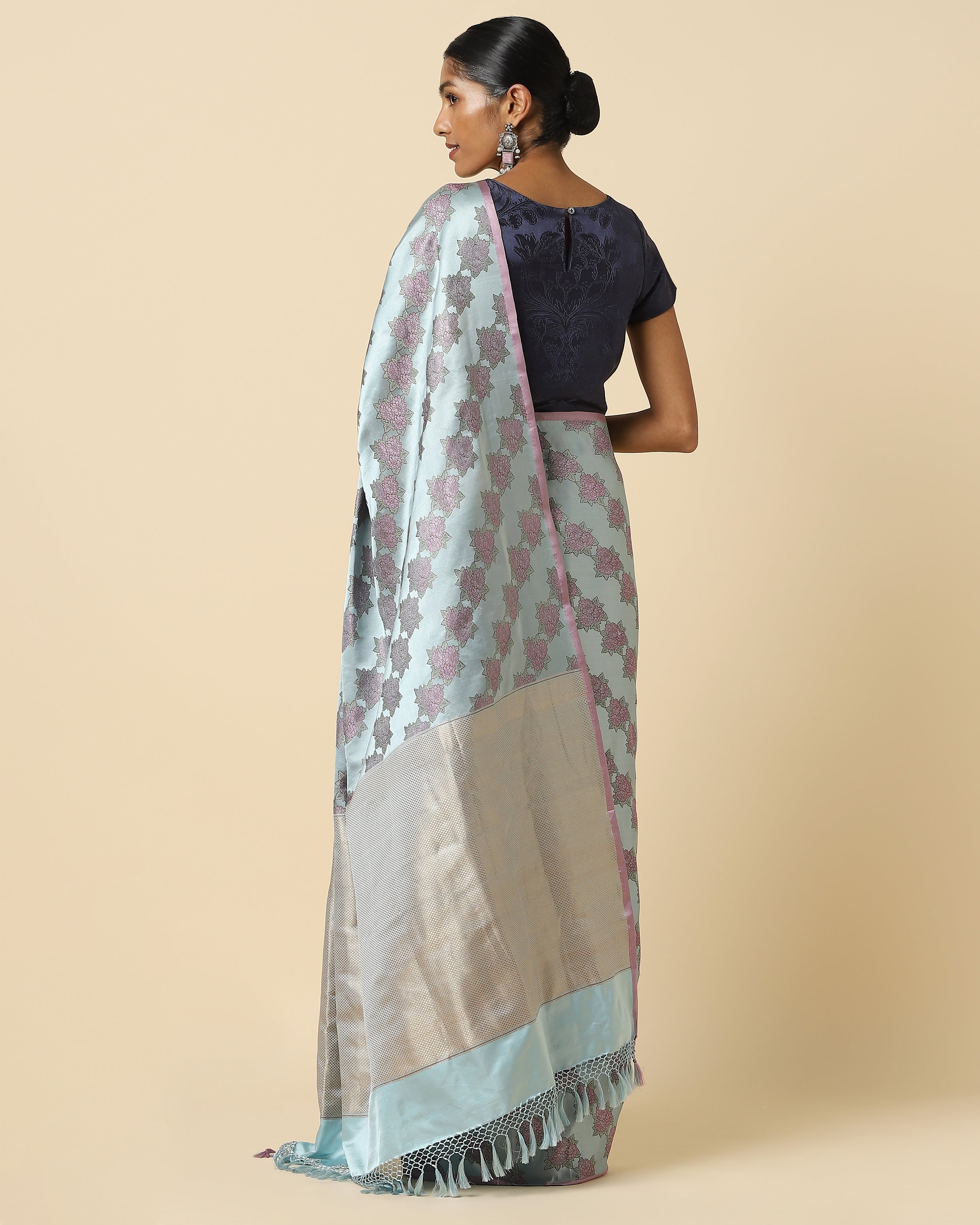 Rupsha Tanchoi Silk Saree