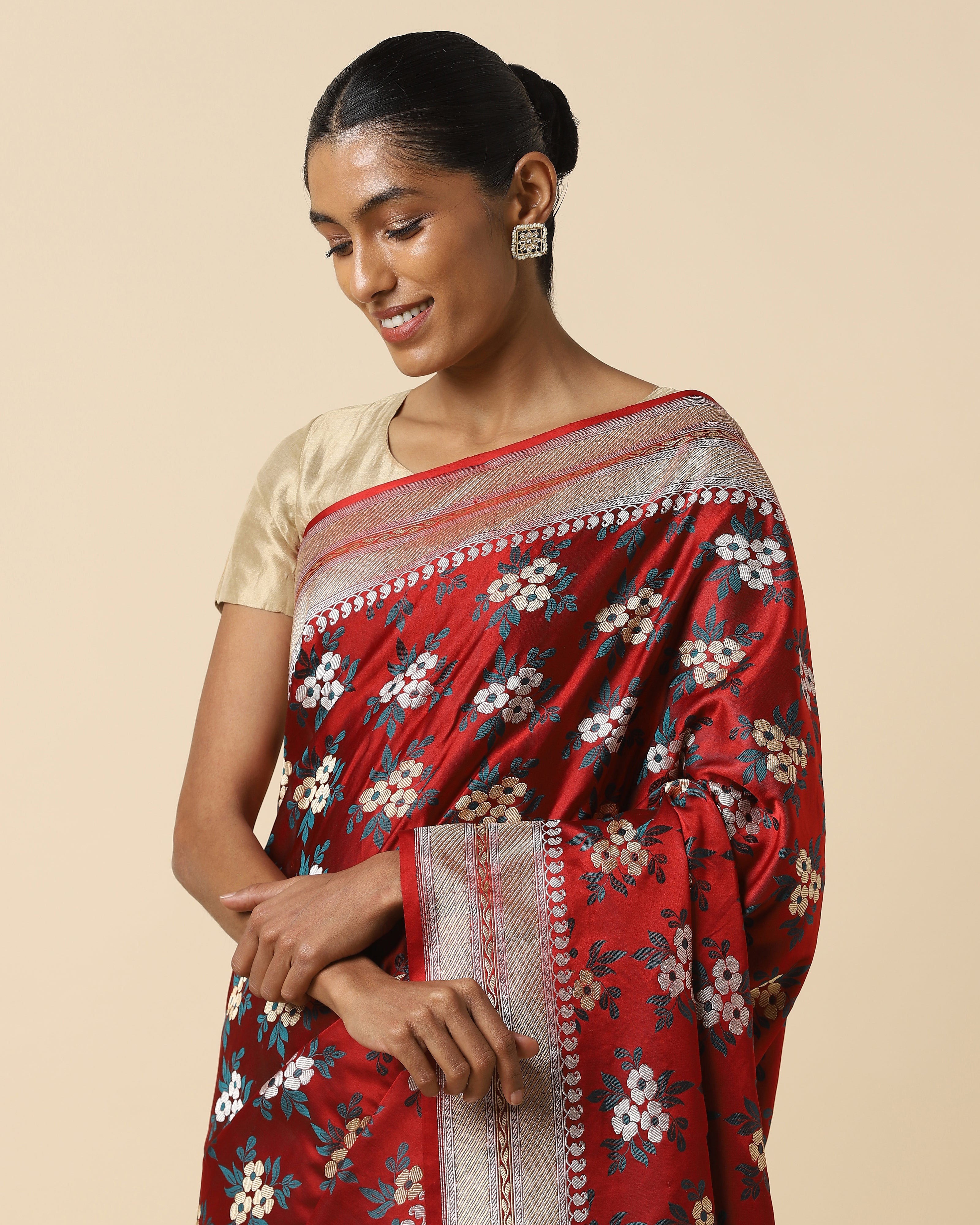 Salena Tanchoi Silk Saree