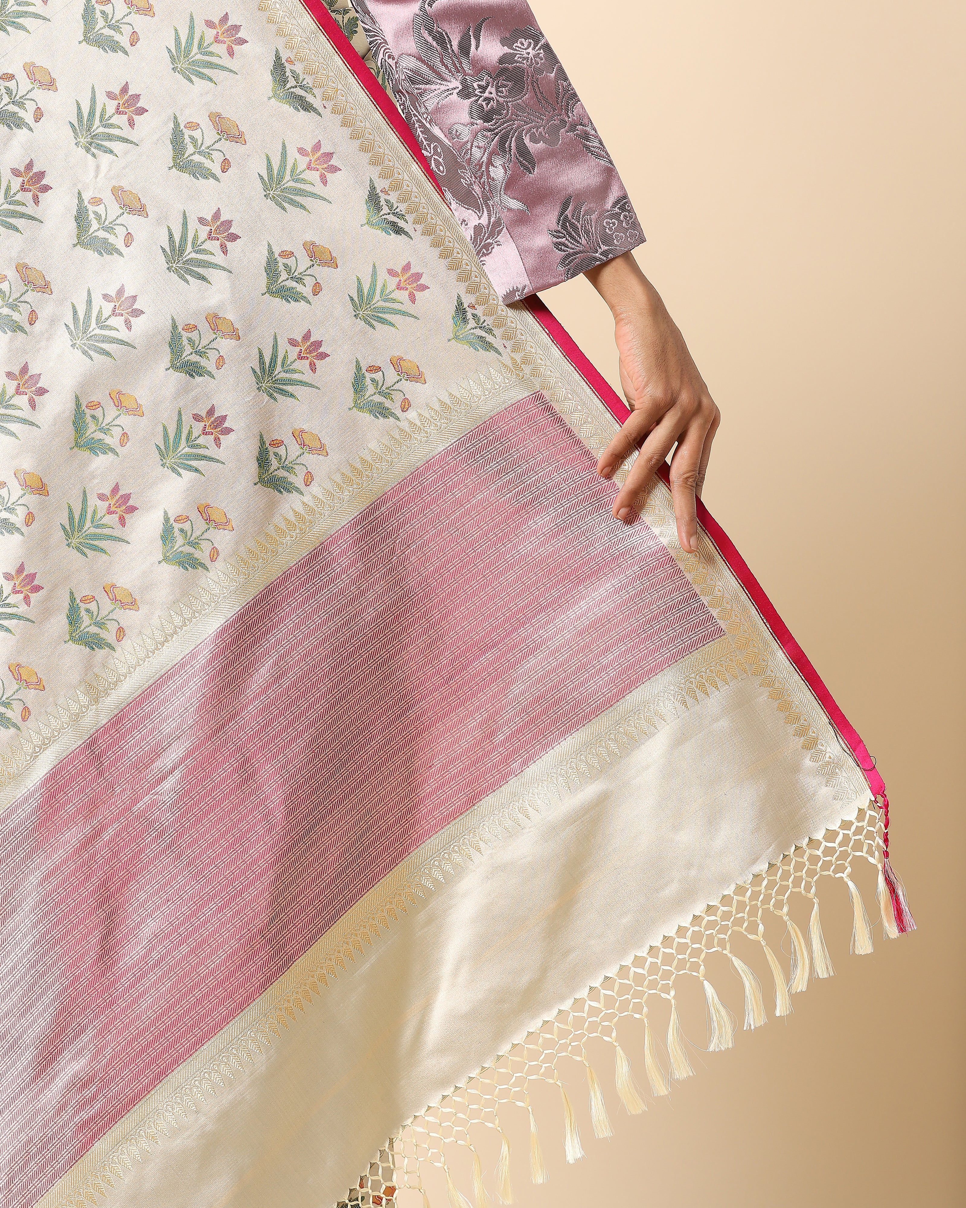 Juniper Tanchoi Silk Saree