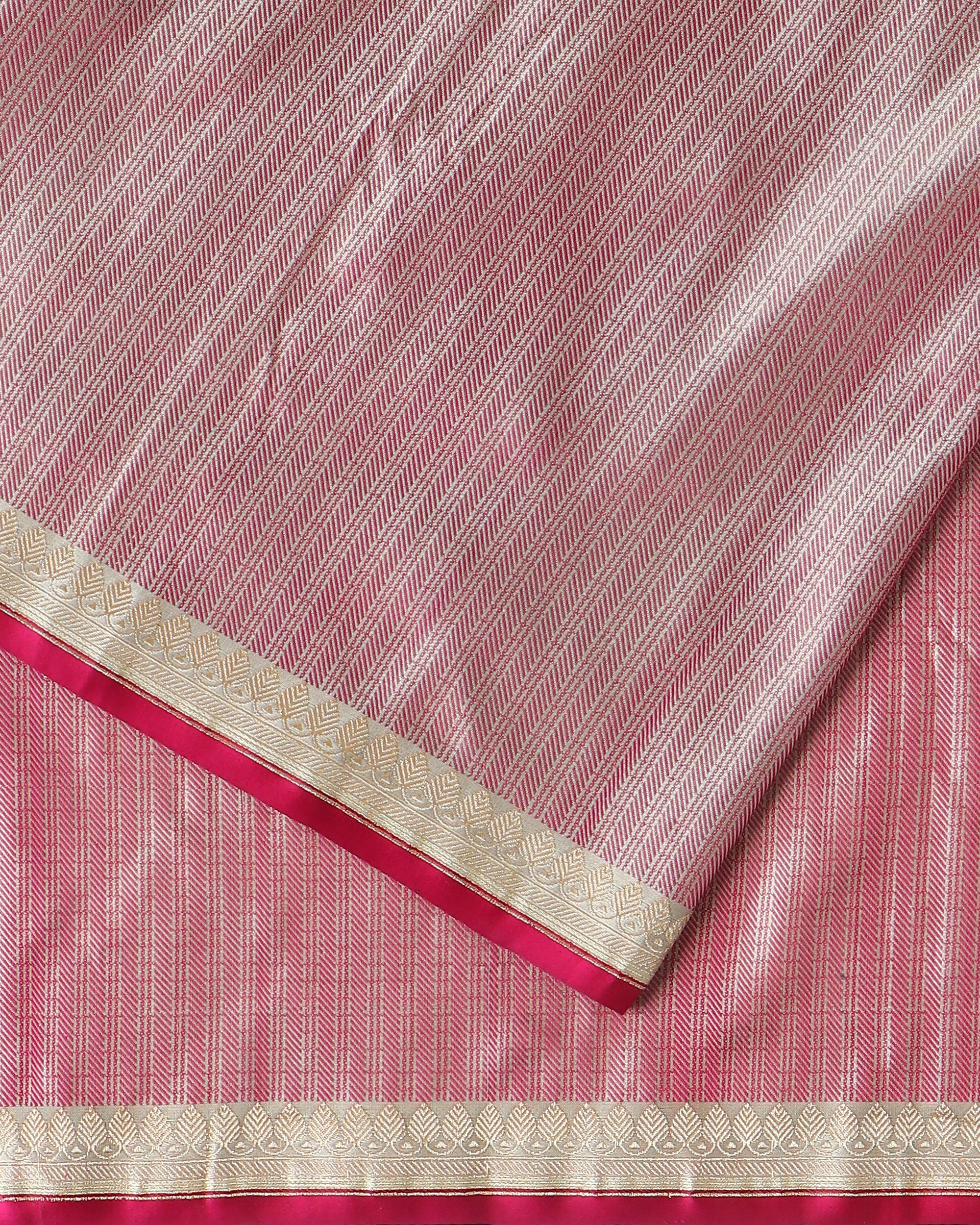 Juniper Tanchoi Silk Saree