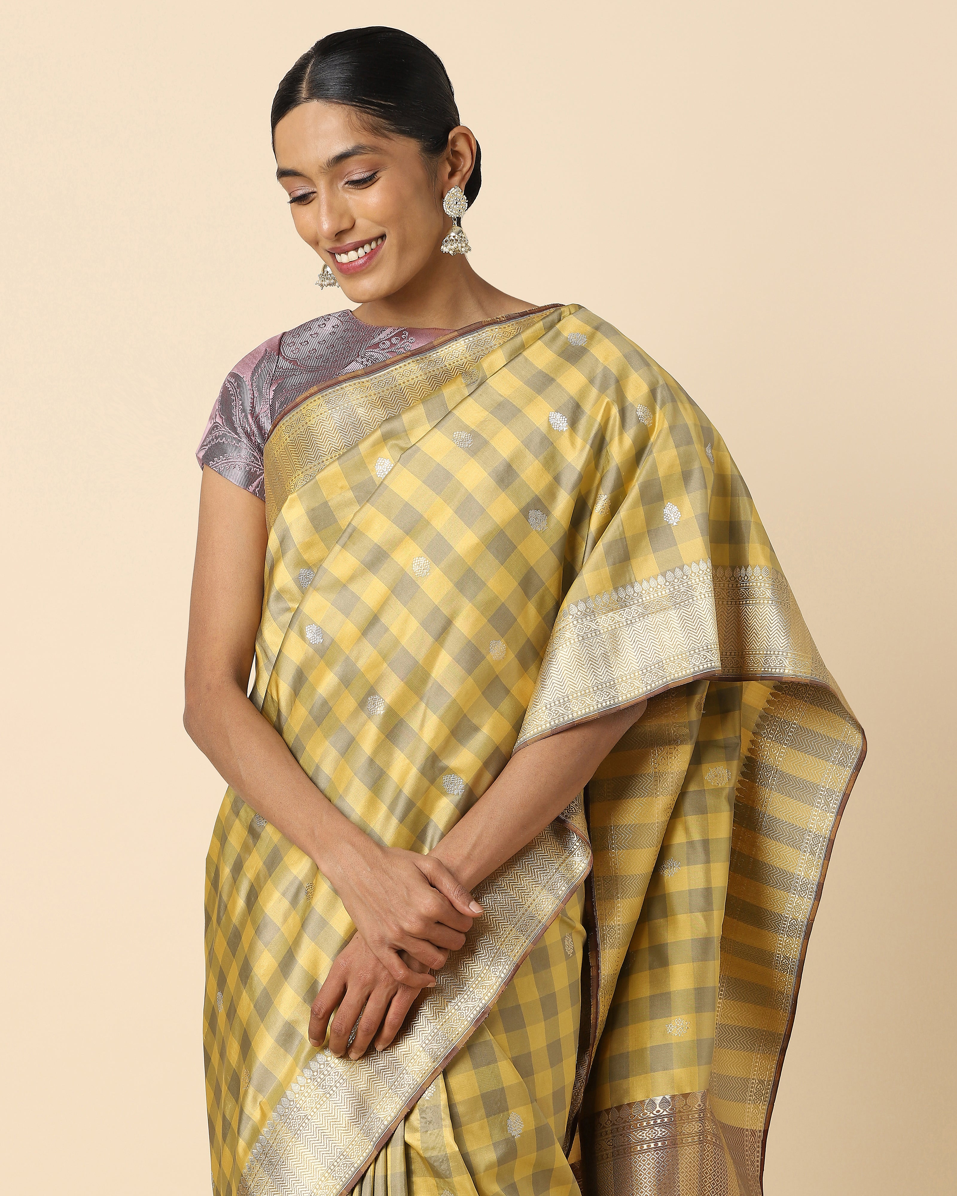 Devina Kadwa Silk Saree