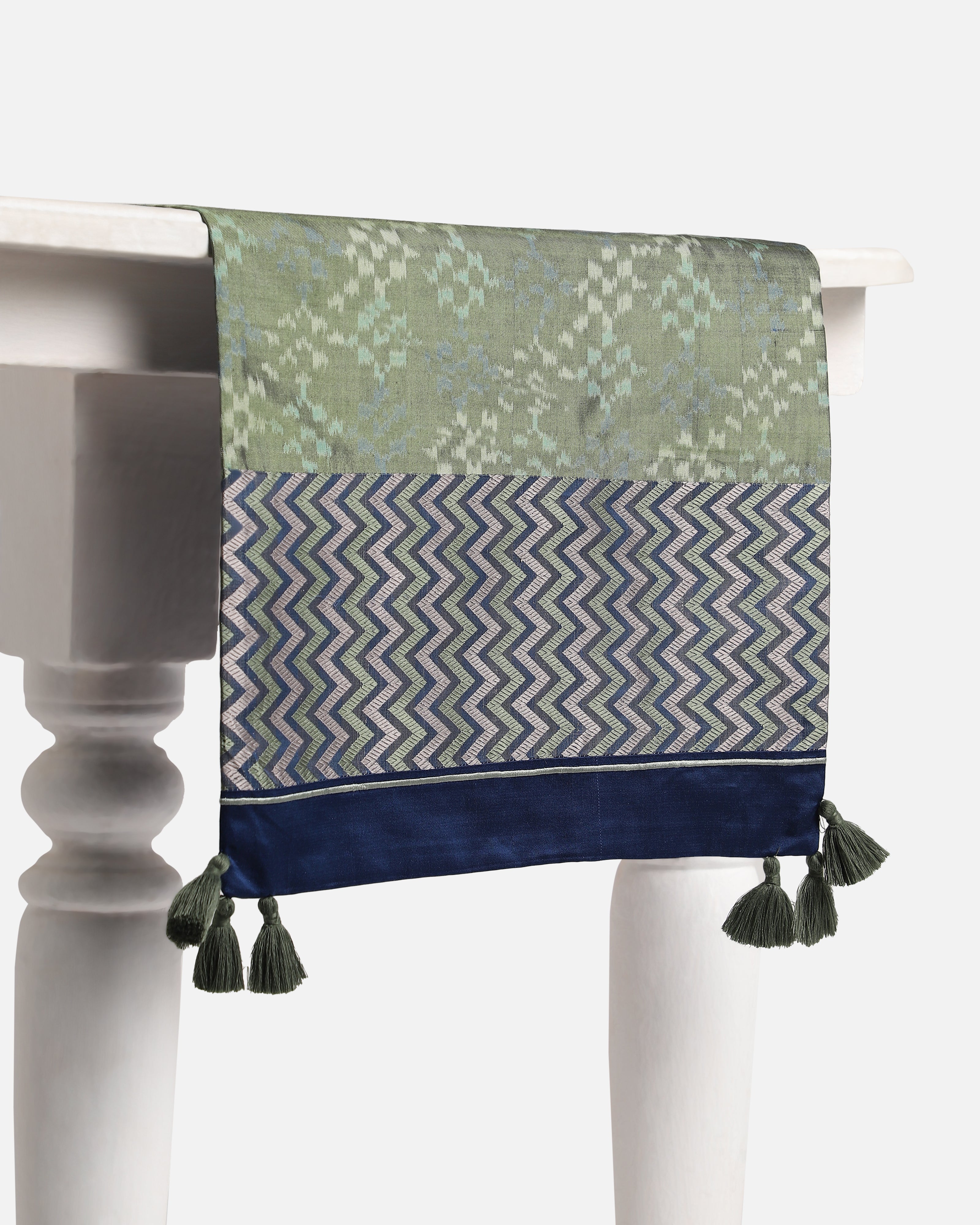 Strom Tal Warp Ikat Silk Table Runner