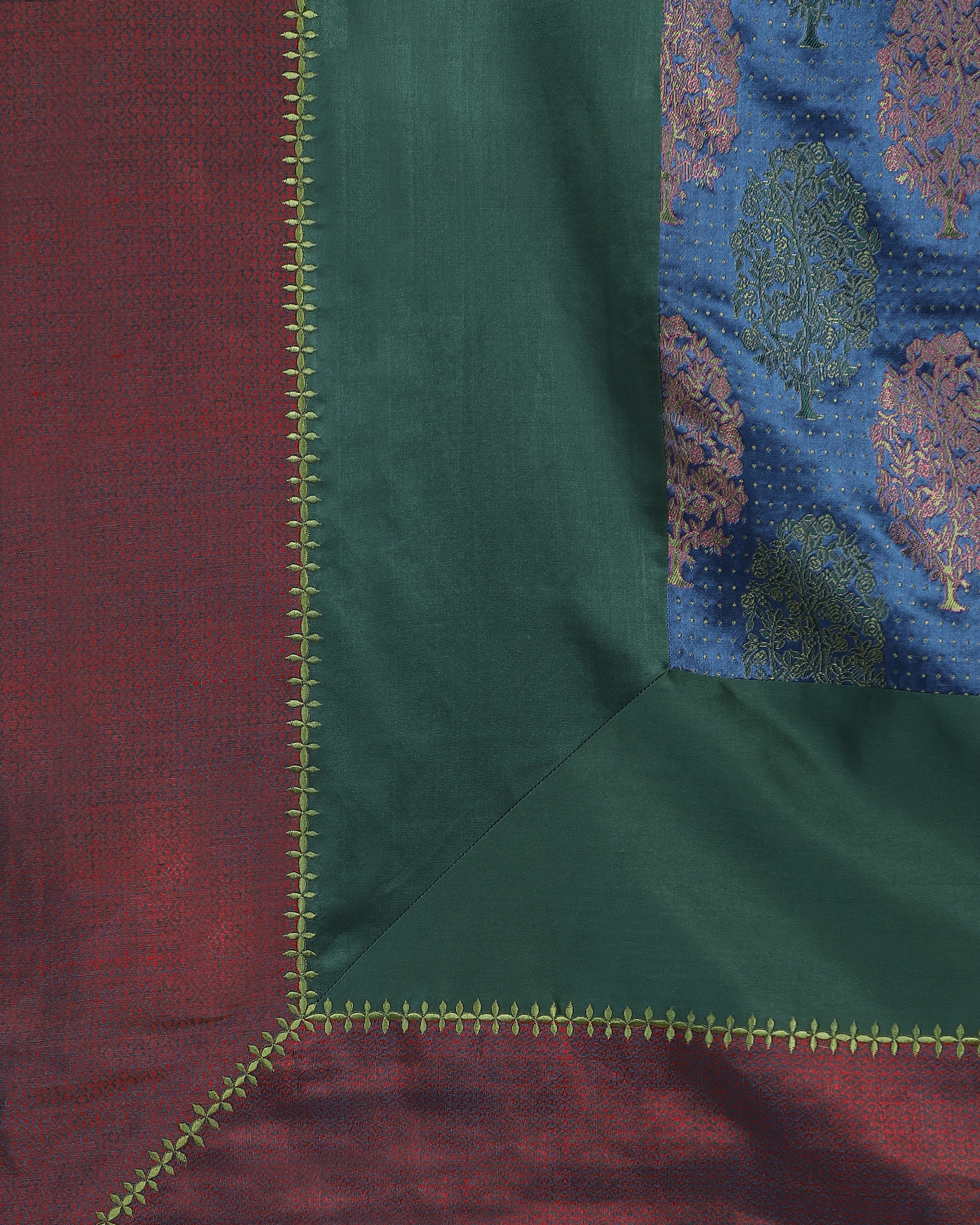 Verinag Qudsia Satin Brocade Viscose Throw