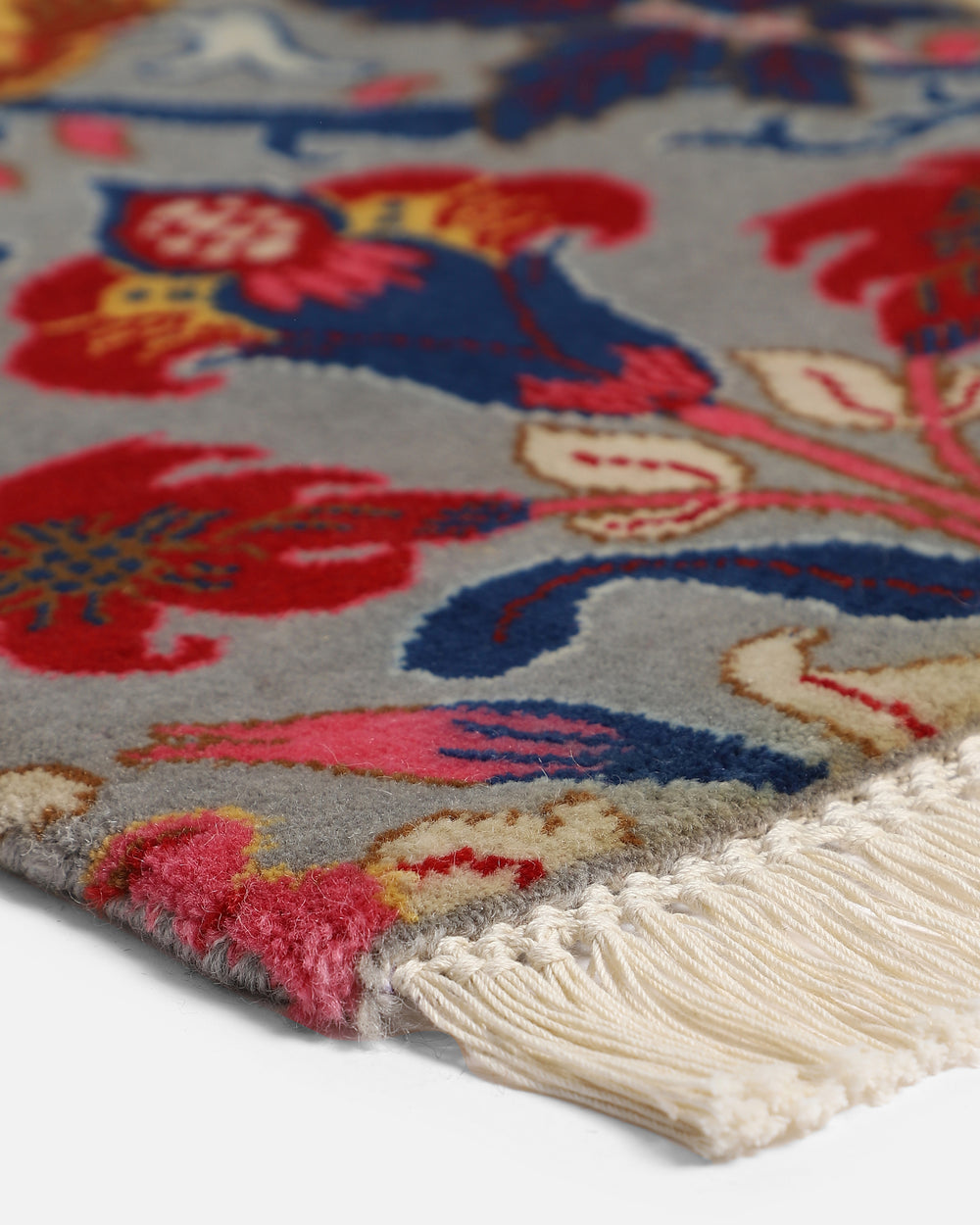 Arambagh Hand Knotted Cotton Wool Rug - Medium Assorted