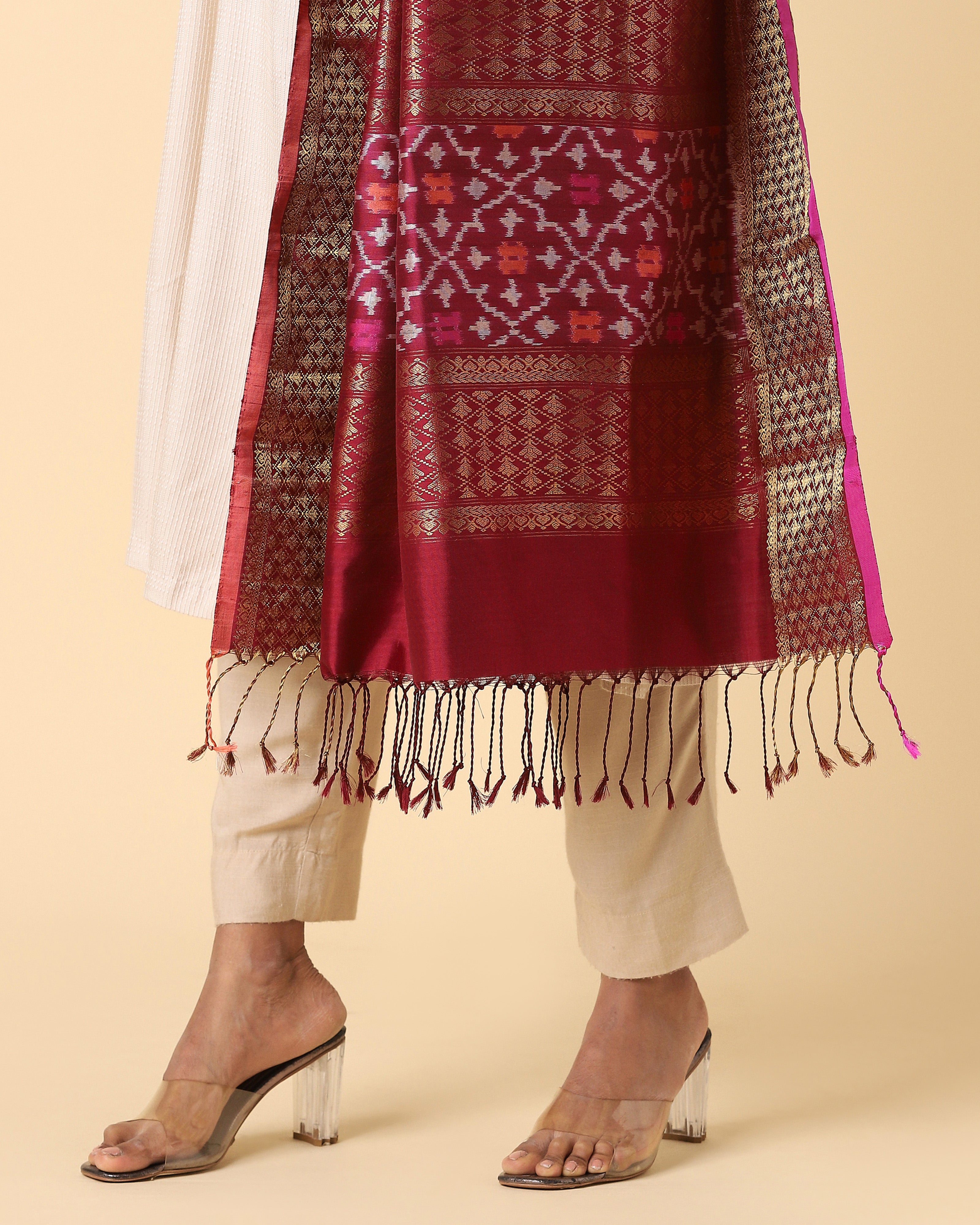 Sharmin Pochampally Weft Ikat Silk Dupatta