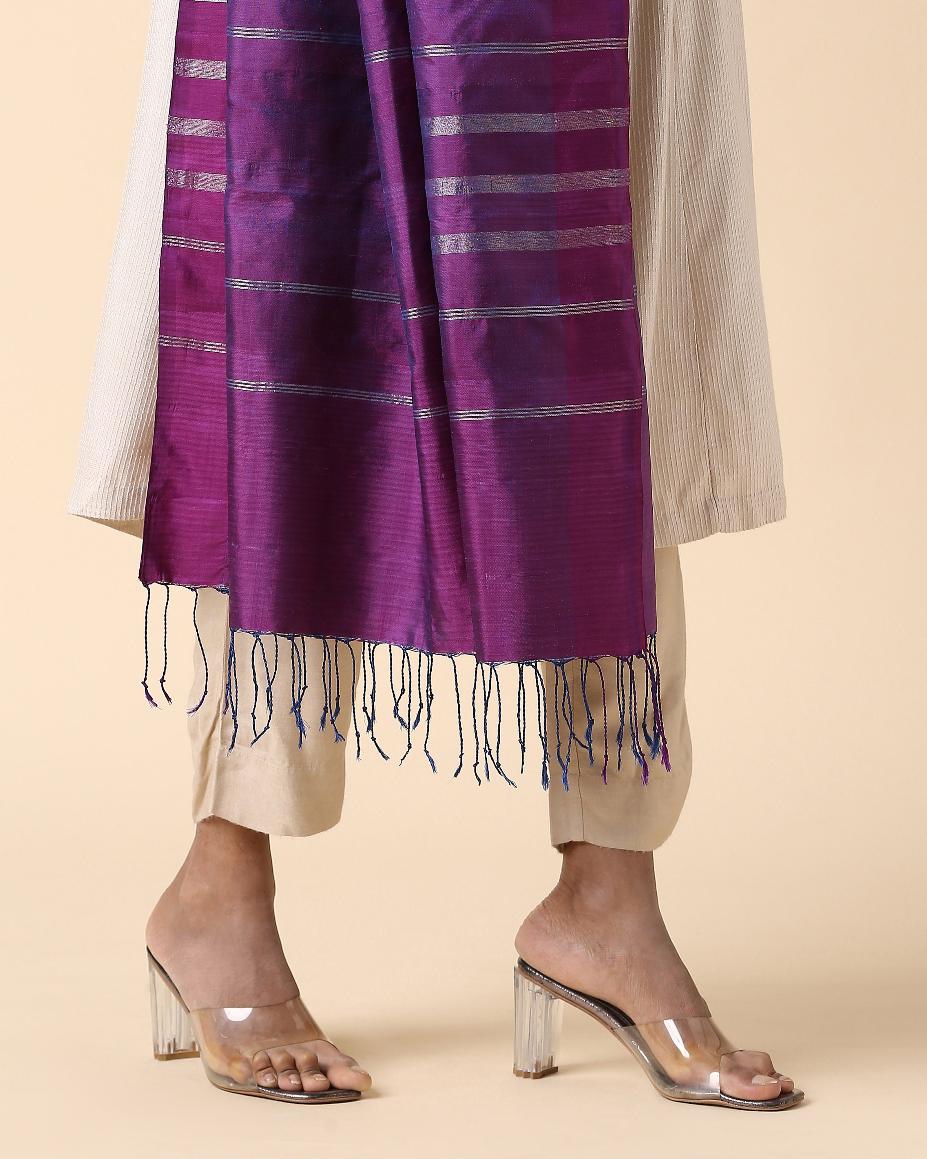 Baruni Pochampally Weft Ikat Silk Dupatta