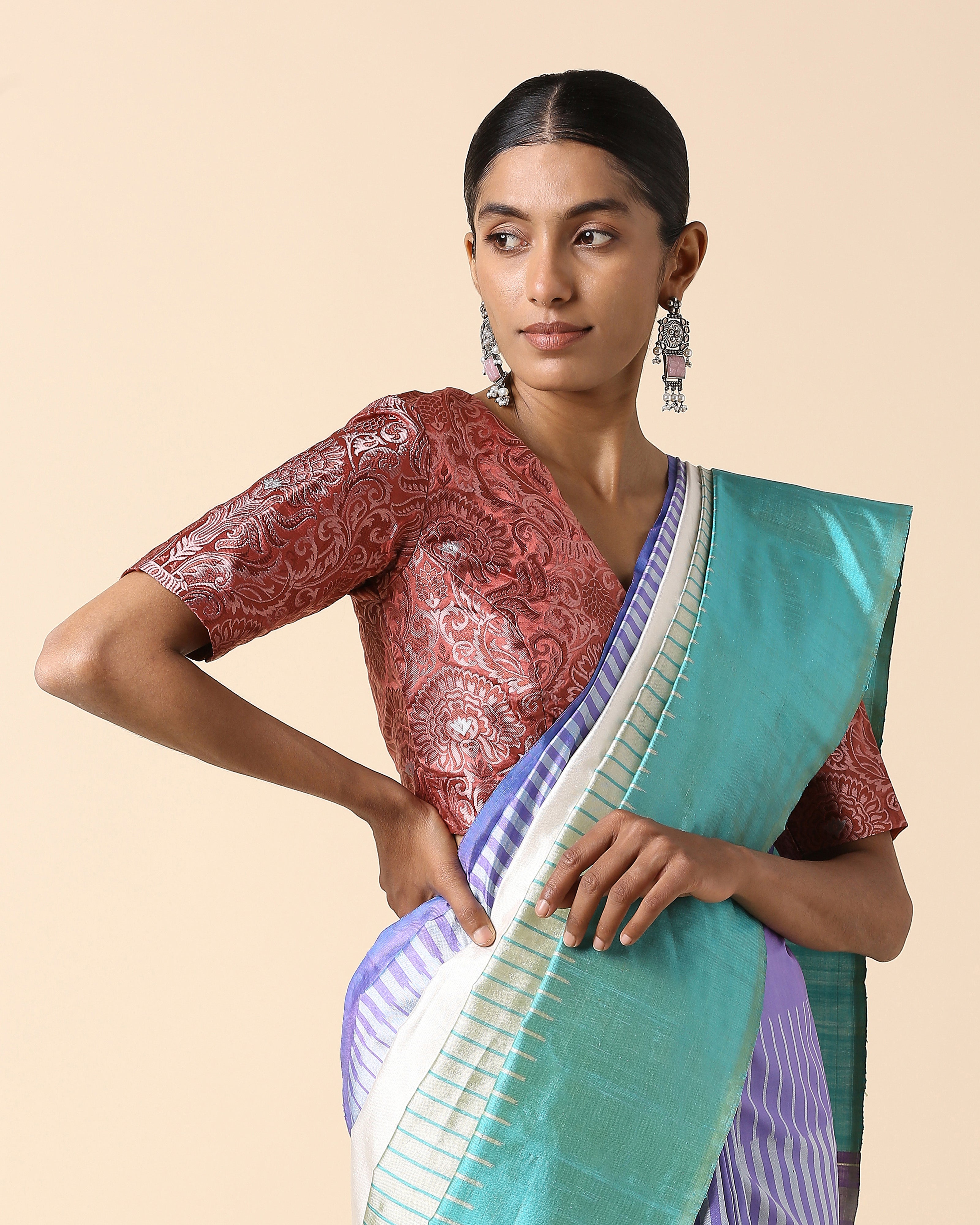 Dakin Pochampally Weft Ikat Silk Saree