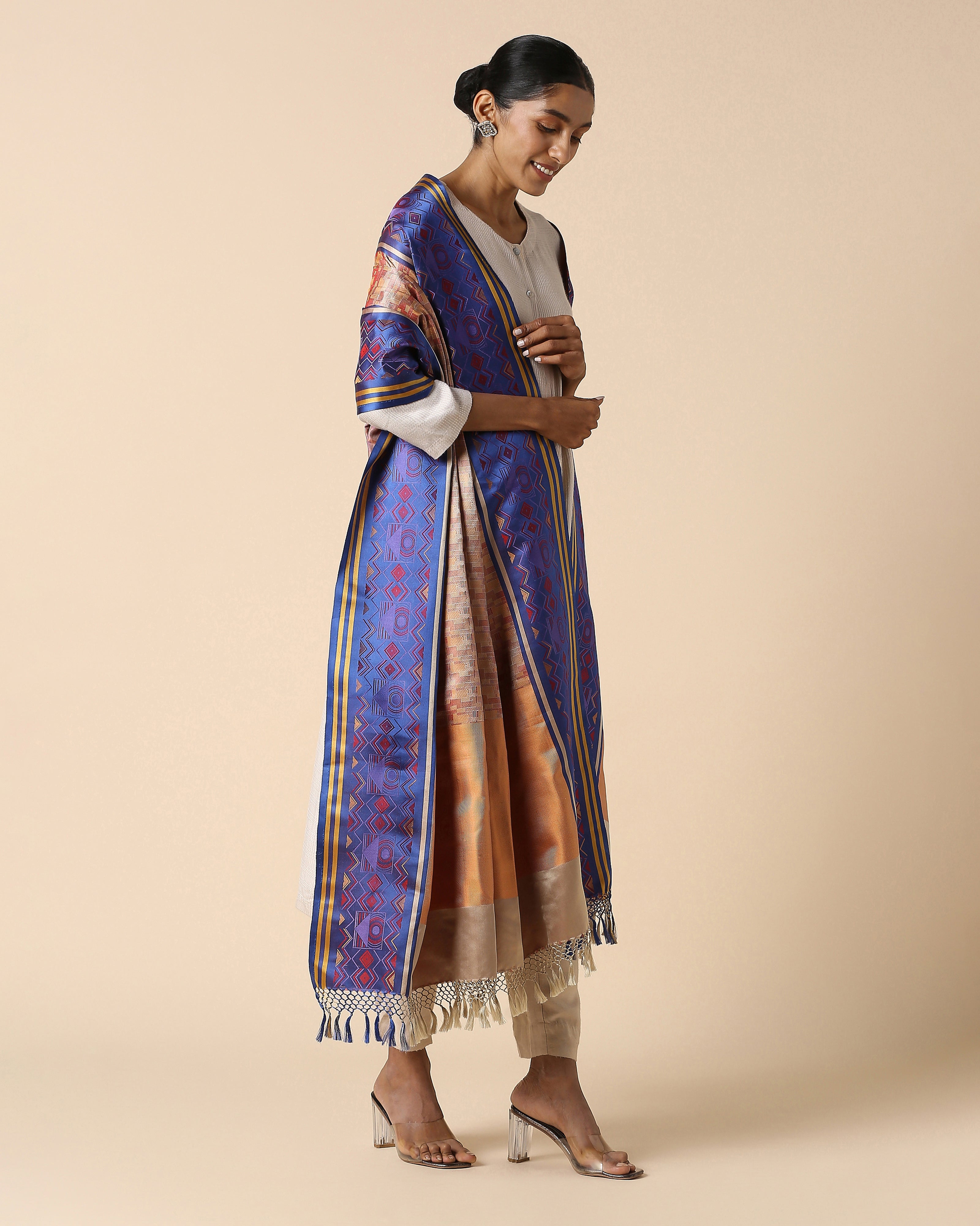 Soza Banarasi Tanchoi Silk Dupatta