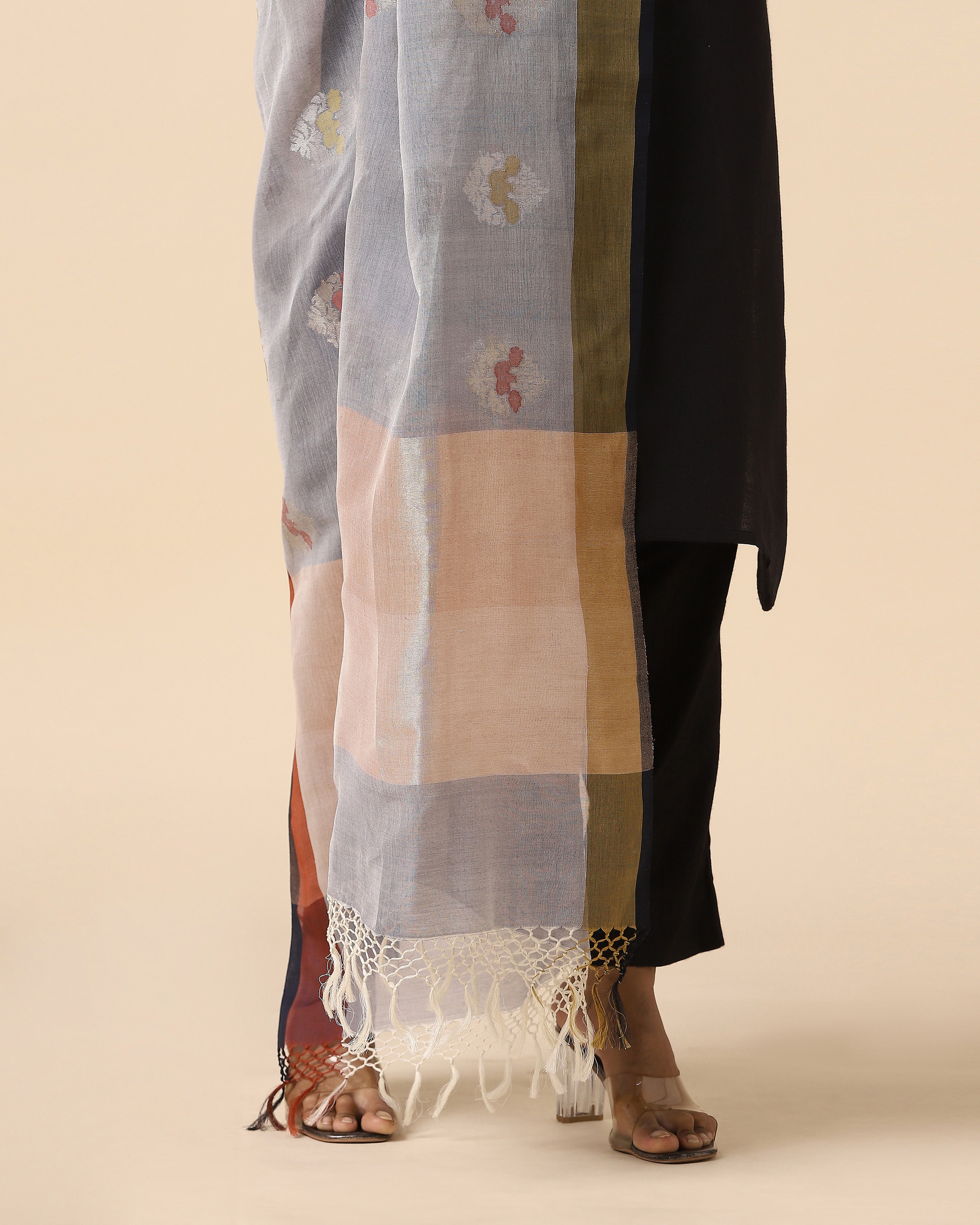 Olga Banarasi Jamdani Cotton Dupatta