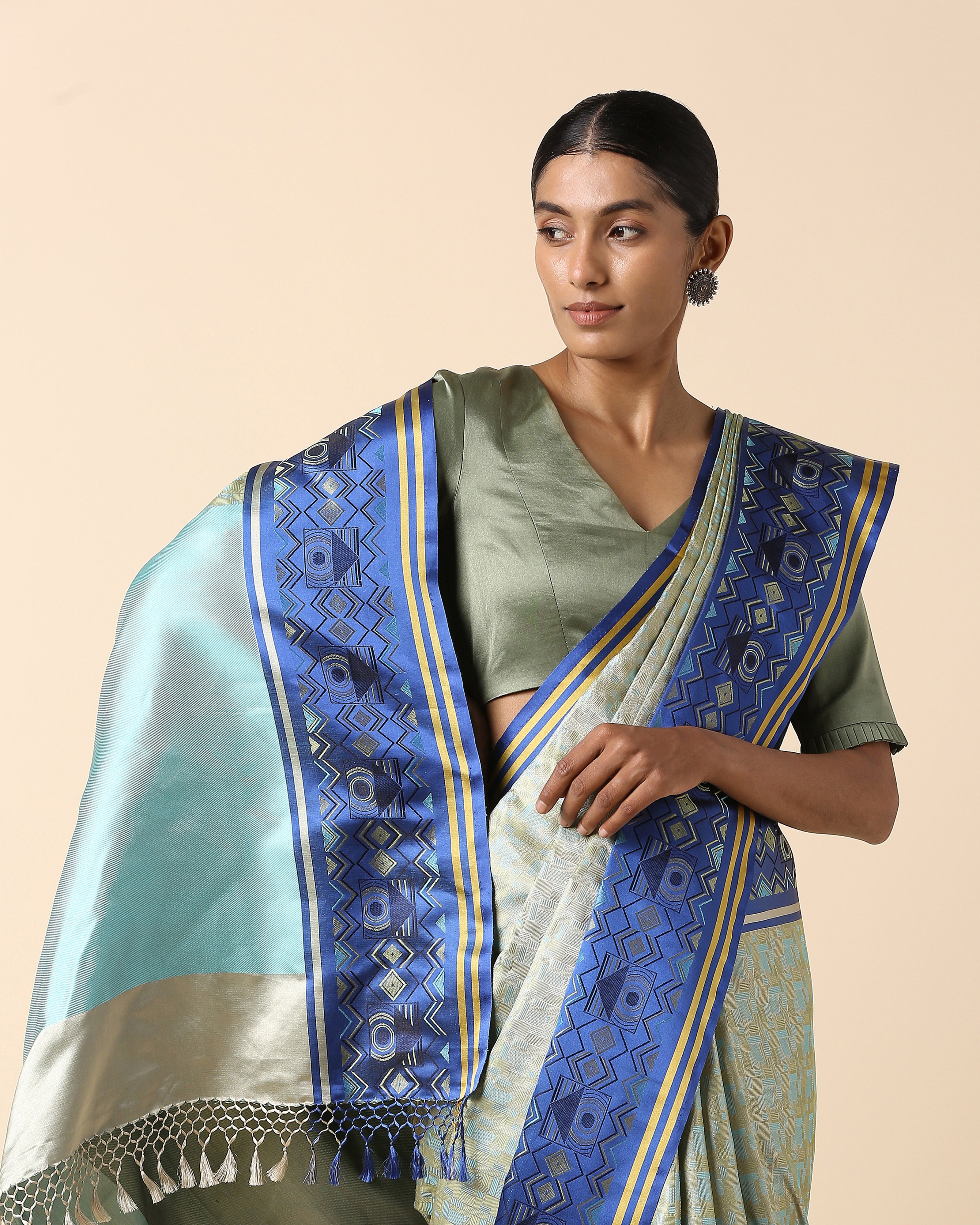 Soza Banarasi Tanchoi Silk Saree