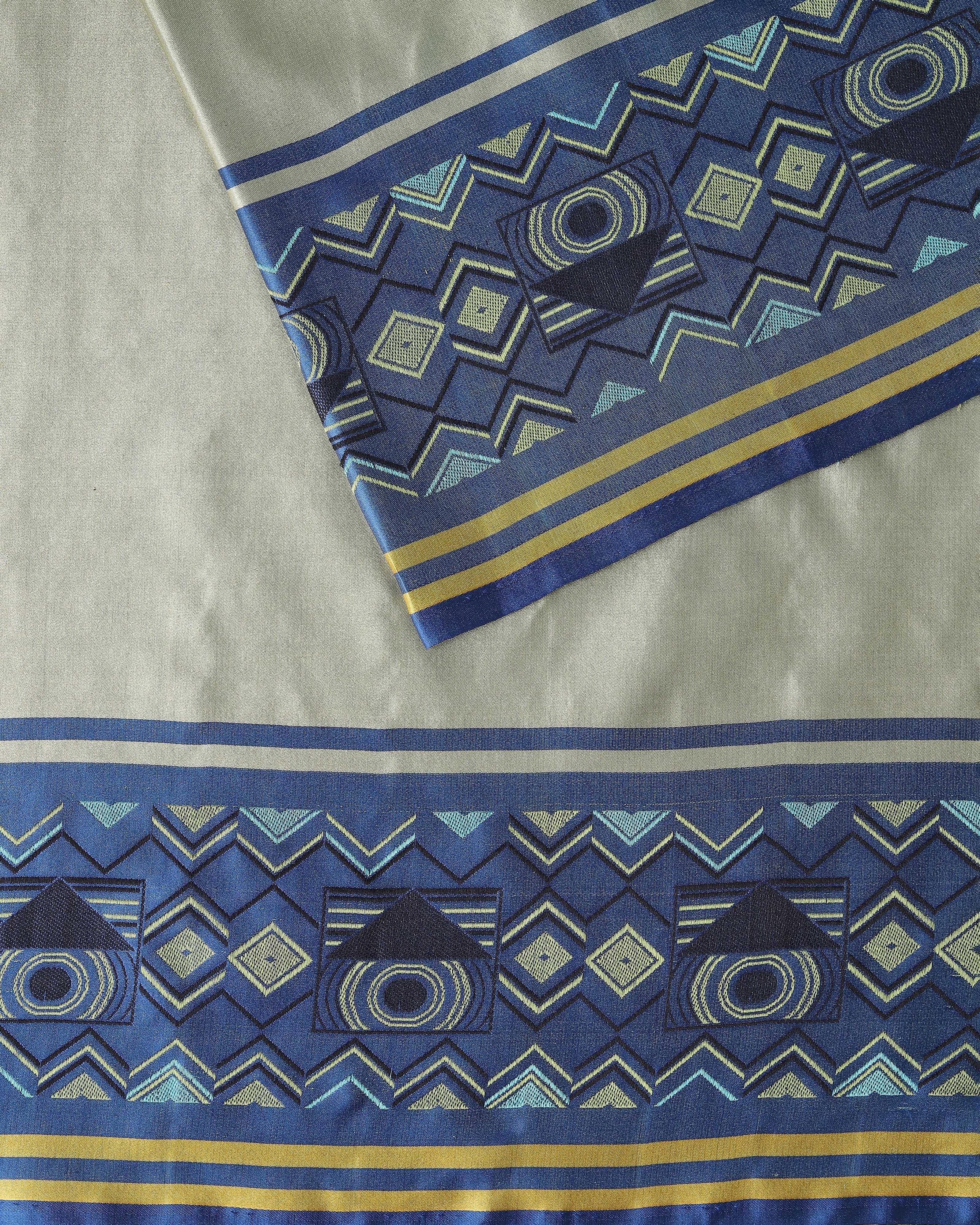 Soza Banarasi Tanchoi Silk Saree