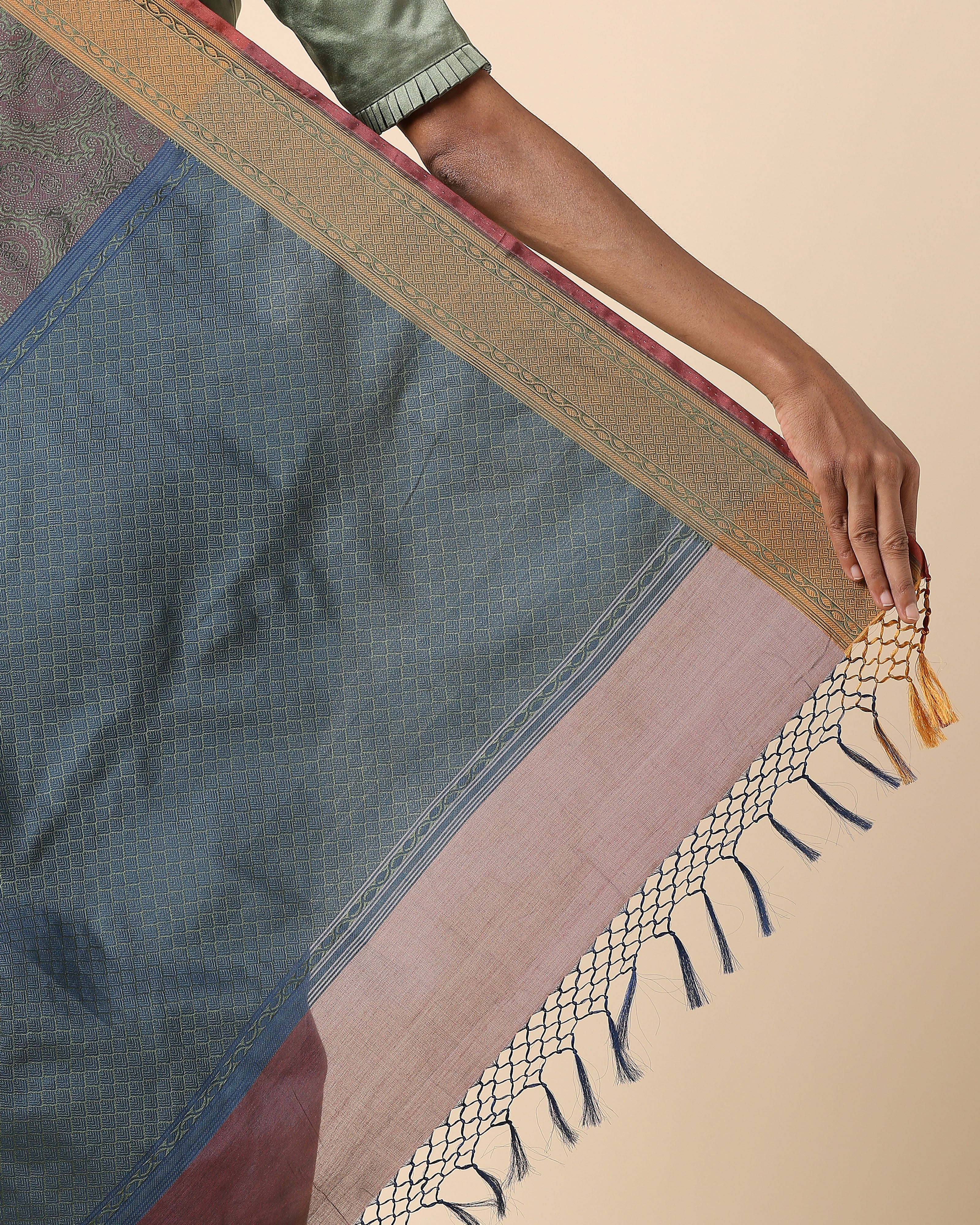 Nahid Banarasi Kadwa Silk Cotton Saree
