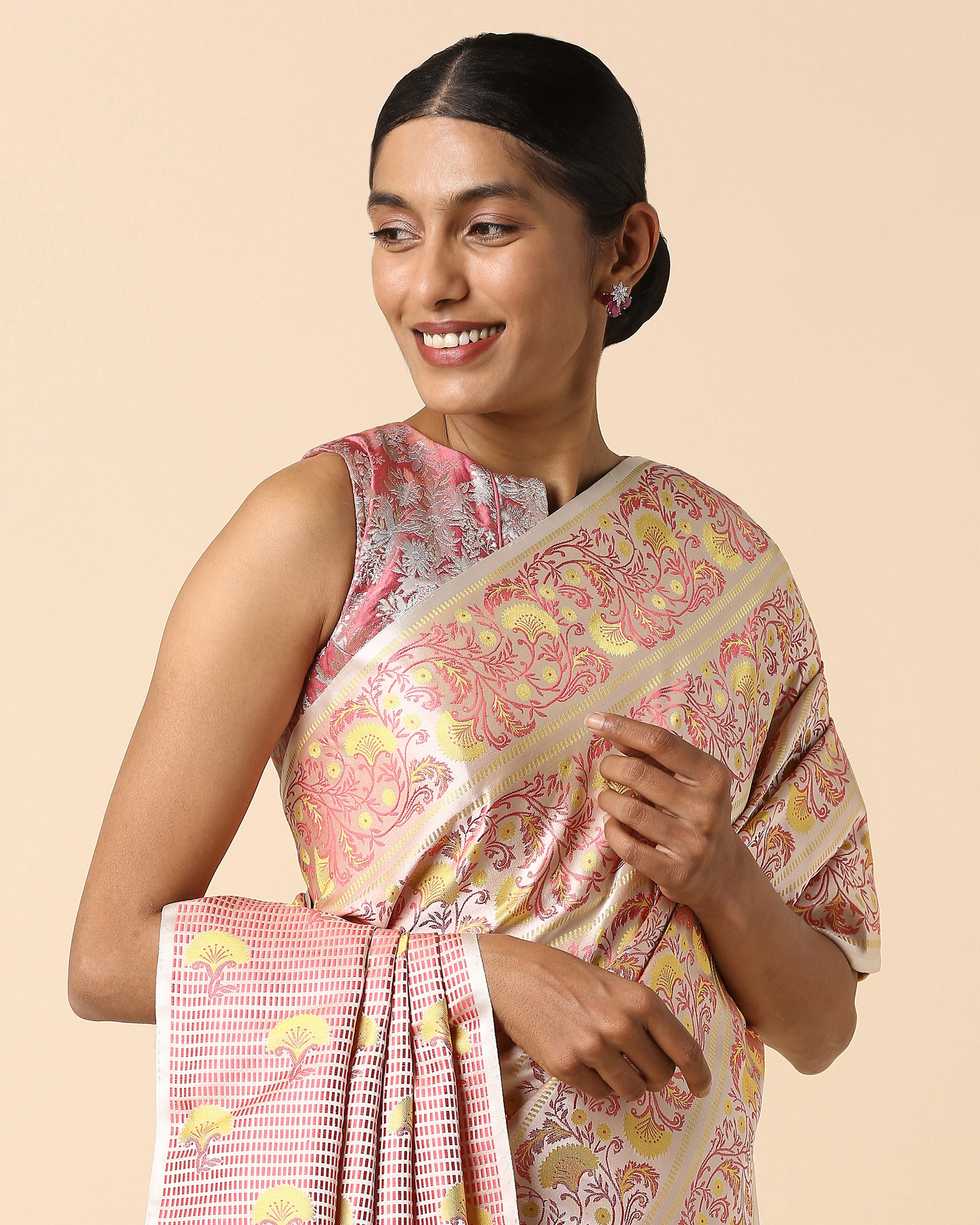 Misaki Banarasi Tanchoi Silk Saree