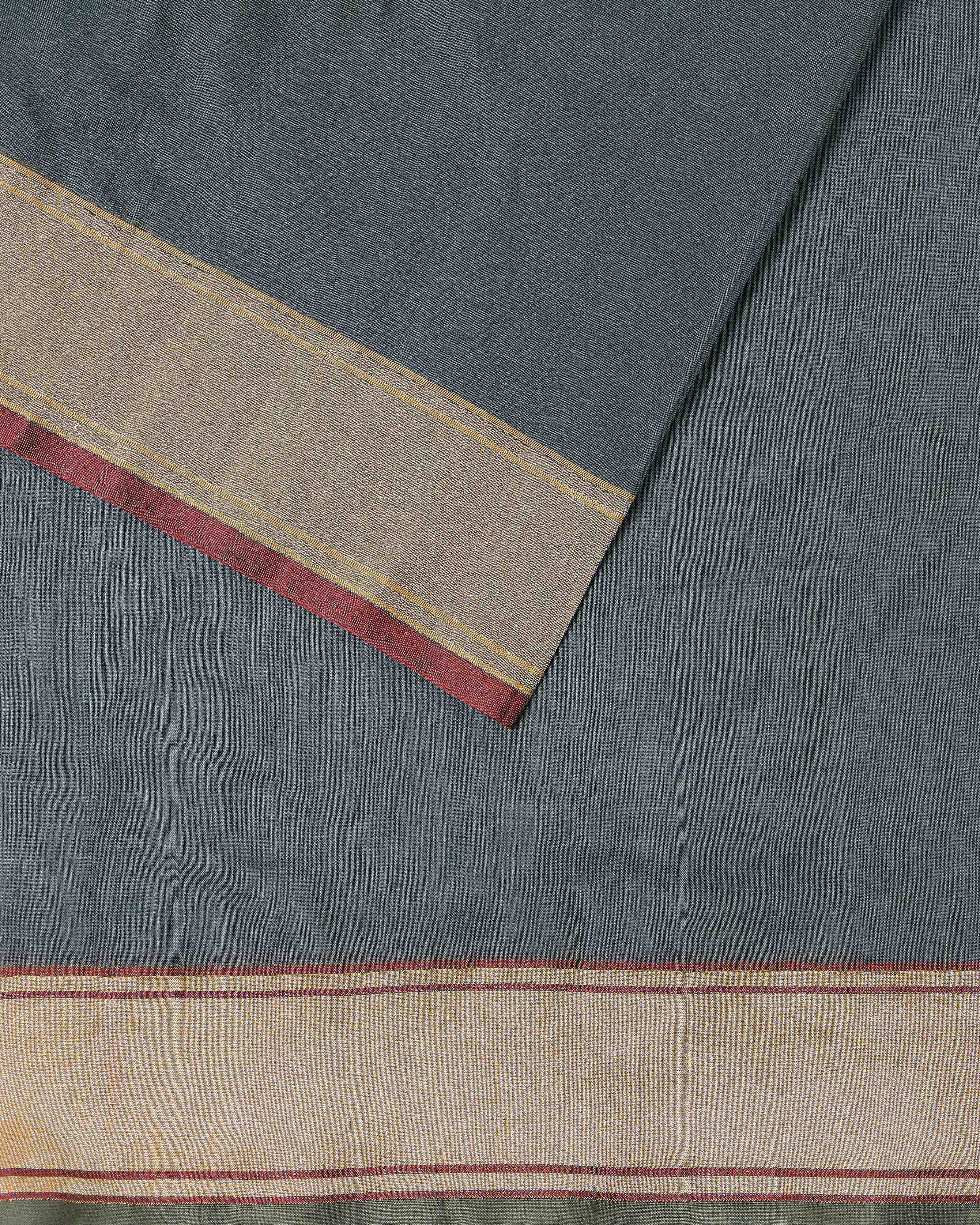 Haira Banarasi Kadwa Cotton Saree