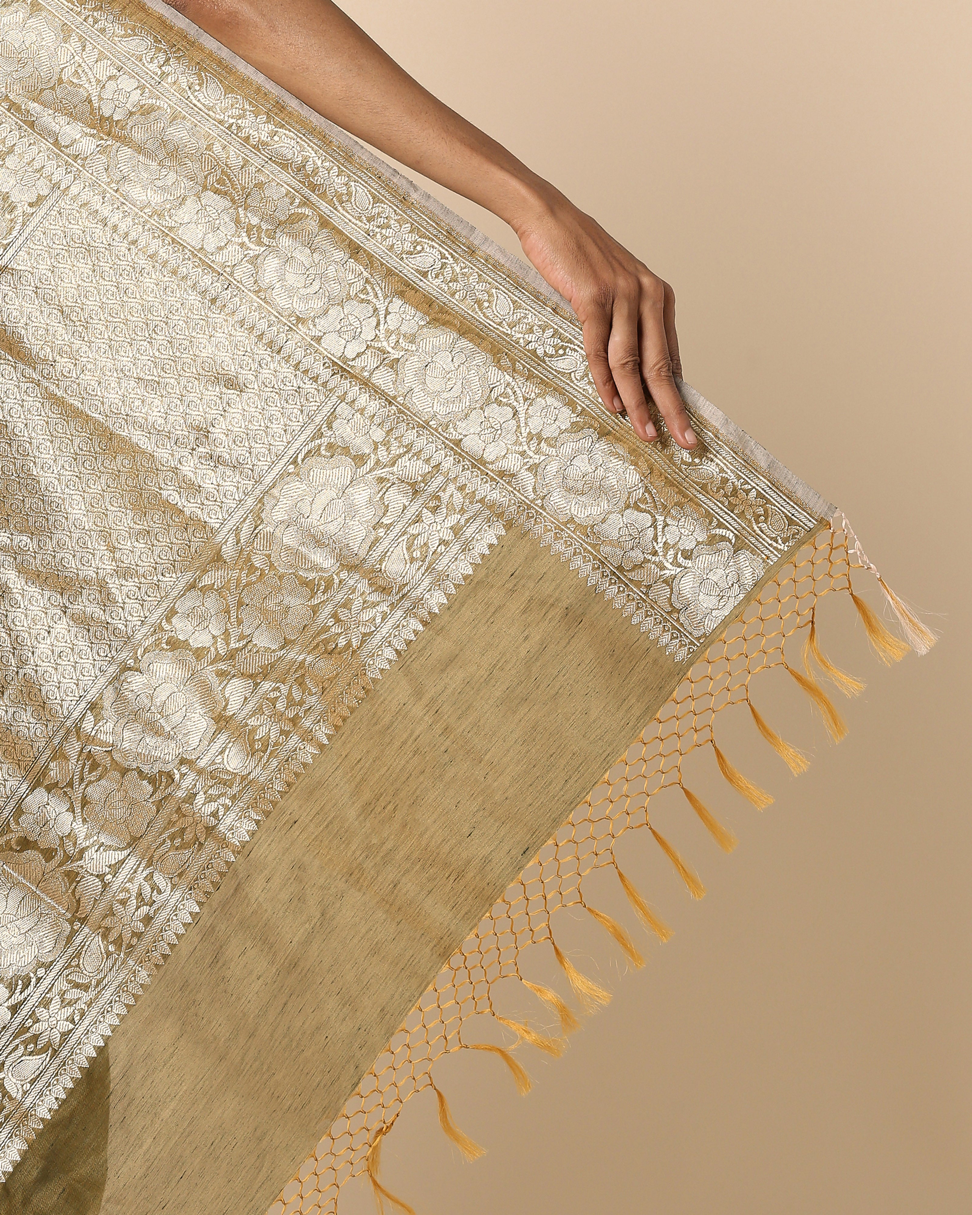 Snigdha Banarasi Kadwa Silk Linen Saree