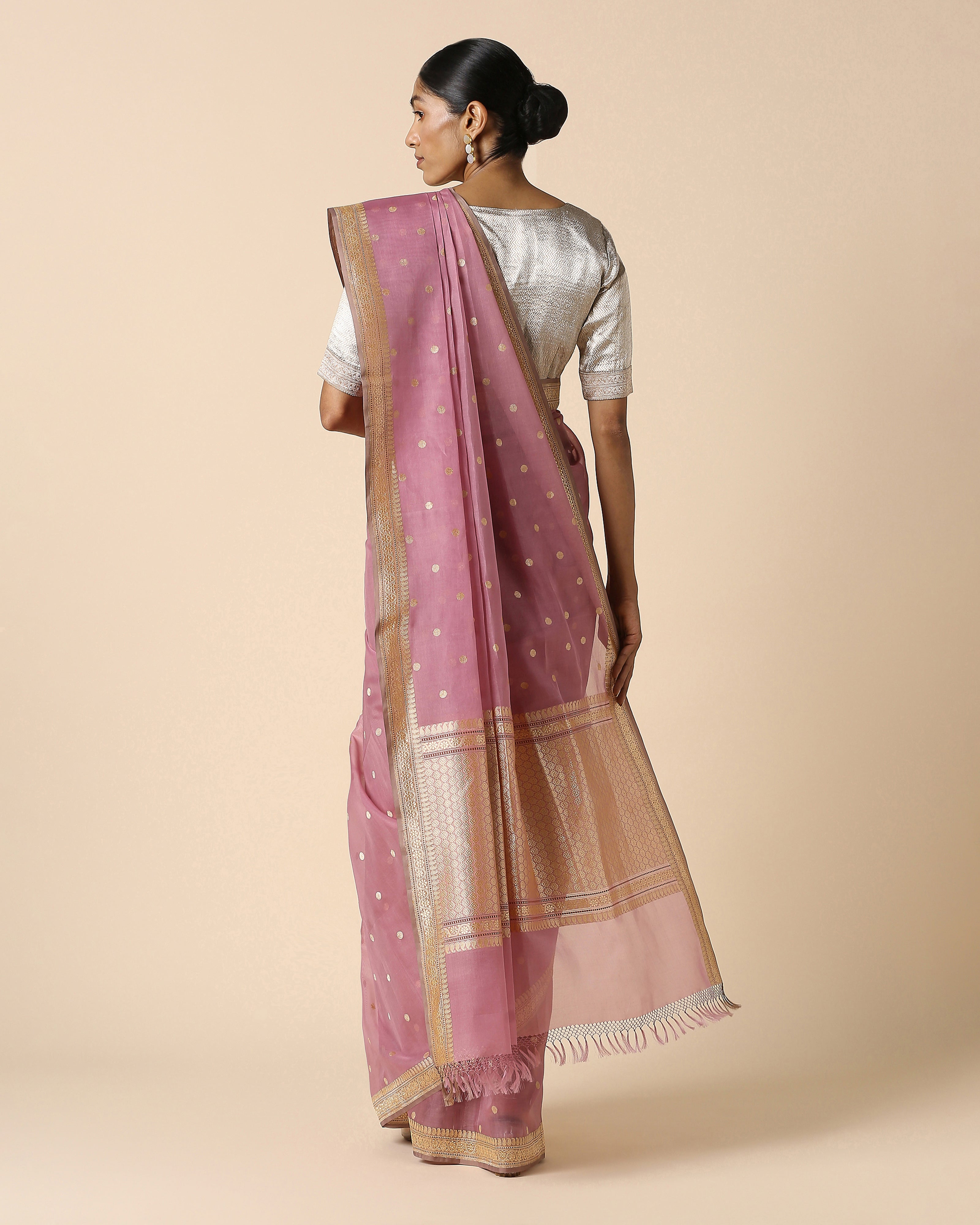 Tanishka Banarasi Kadwa Silk Saree