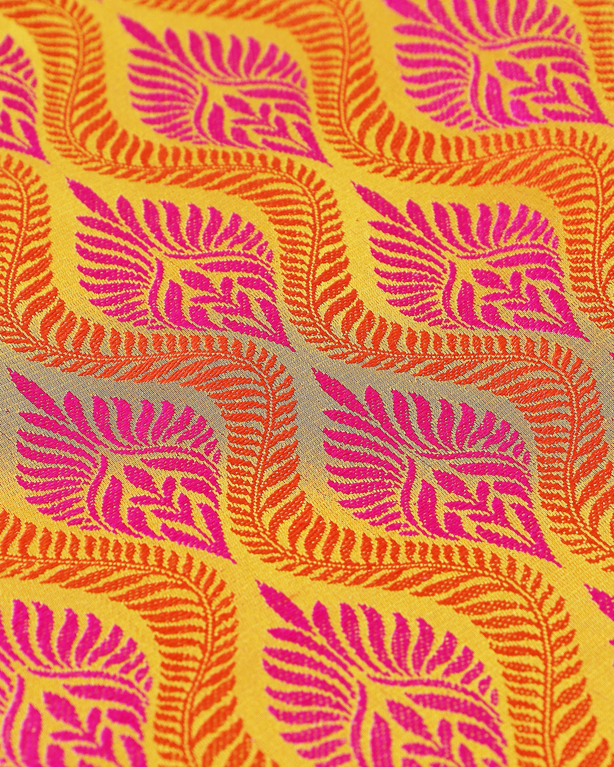Aarshu Banarasi Tanchoi Silk Suit Material