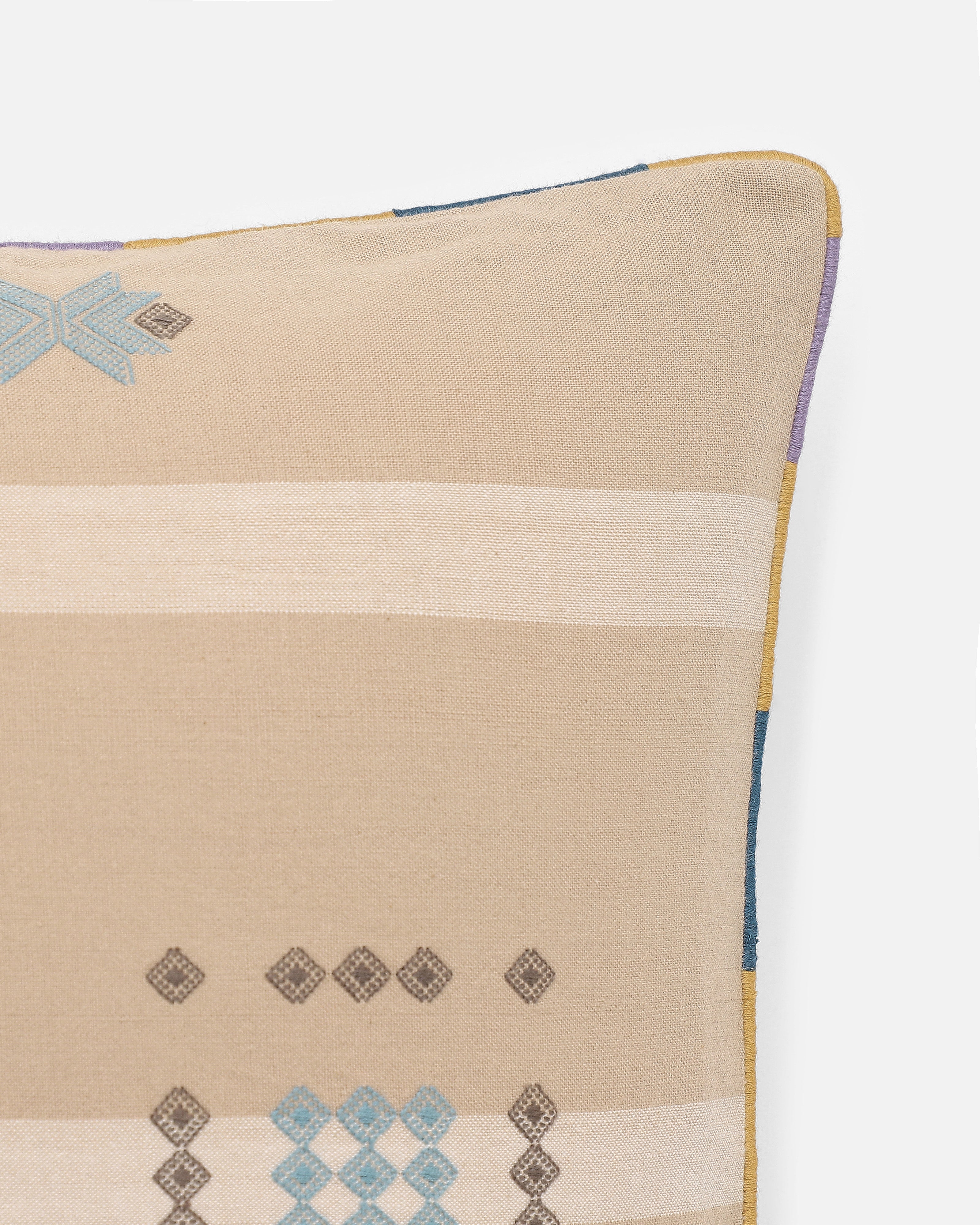 Roha Bhujodi Extra Weft Cotton Cushion Cover